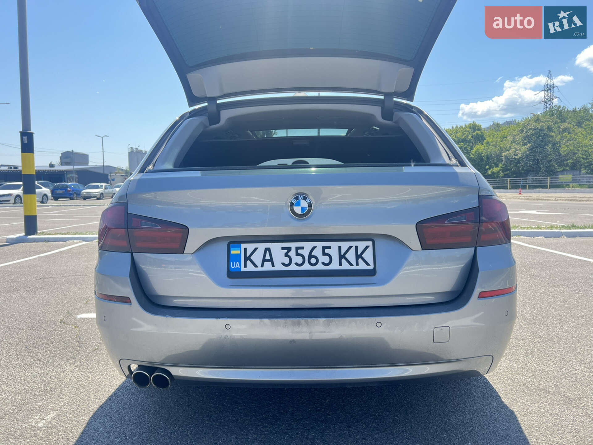 BMW 5 Series 2012 VIN WBAXB91020DX39355 фото оголошення 8 з 36