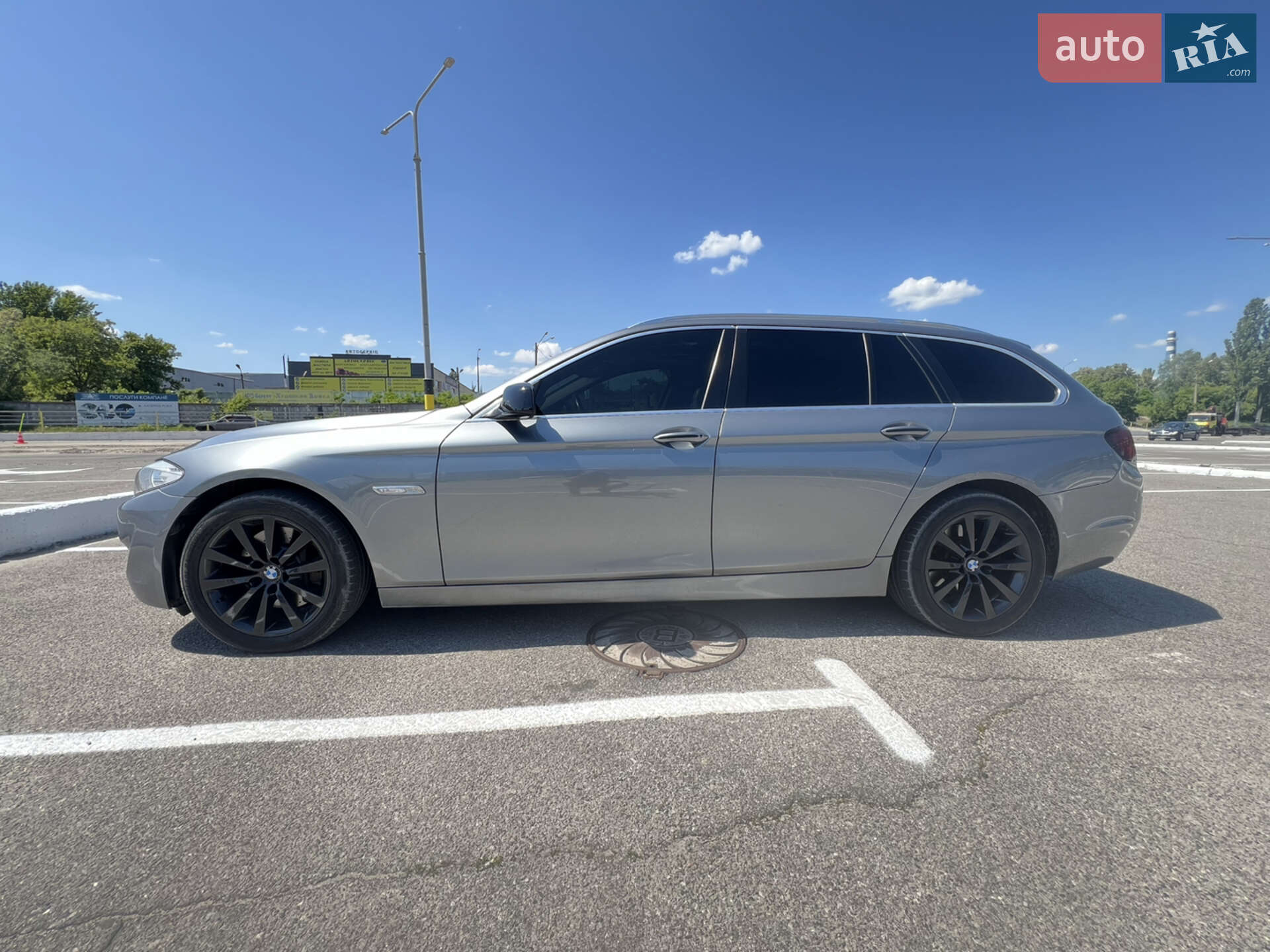 BMW 5 Series 2012 VIN WBAXB91020DX39355 фото оголошення 12 з 36