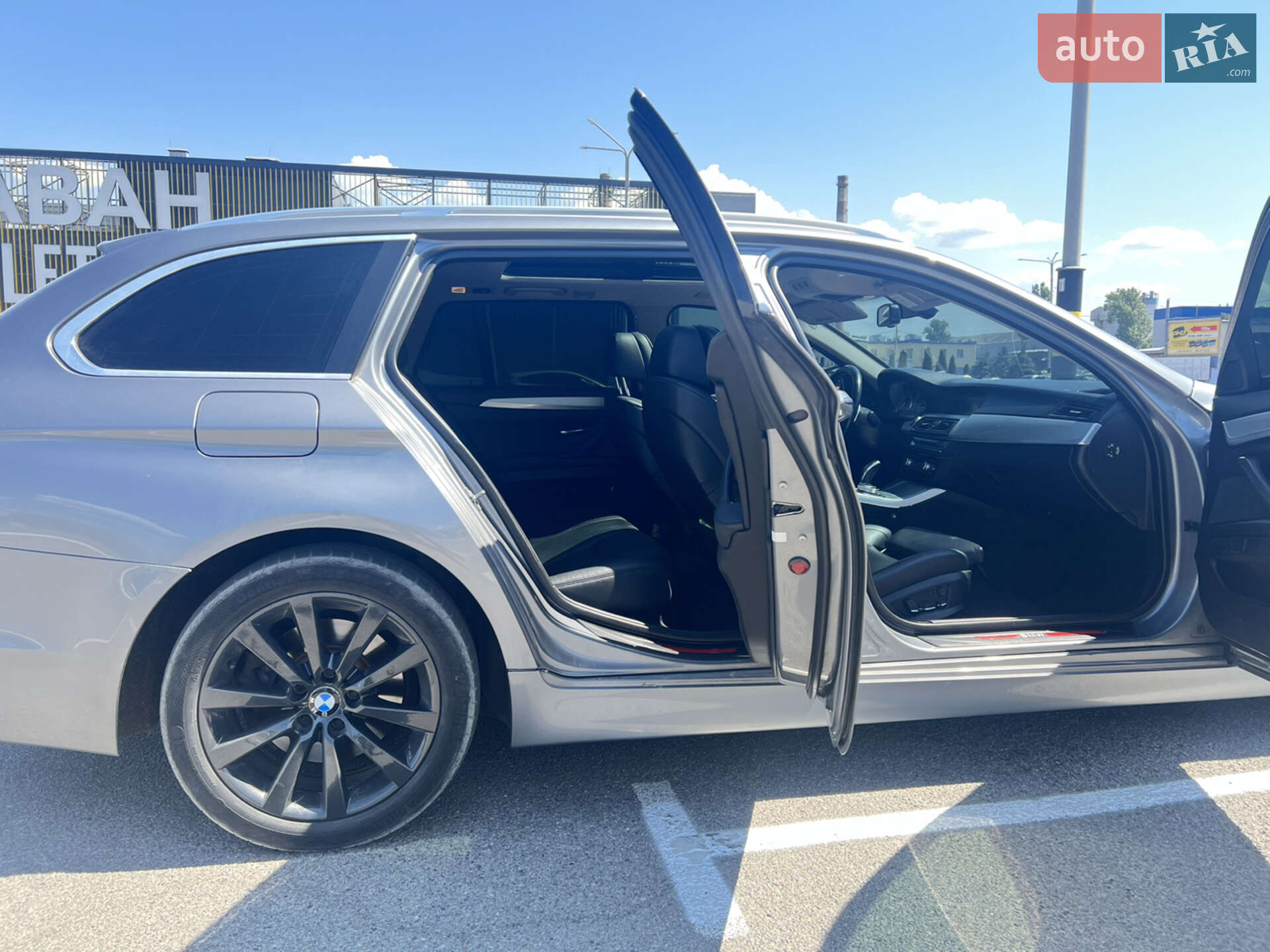 BMW 5 Series 2012 VIN WBAXB91020DX39355 фото оголошення 33 з 36