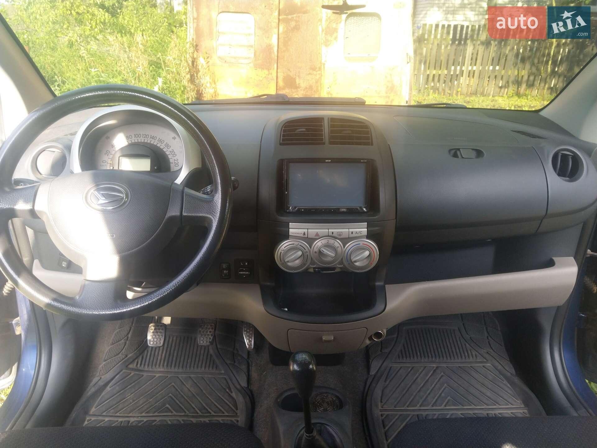 Daihatsu Sirion 2006 VIN JDAM300S001006245 фото оголошення 6 з 17
