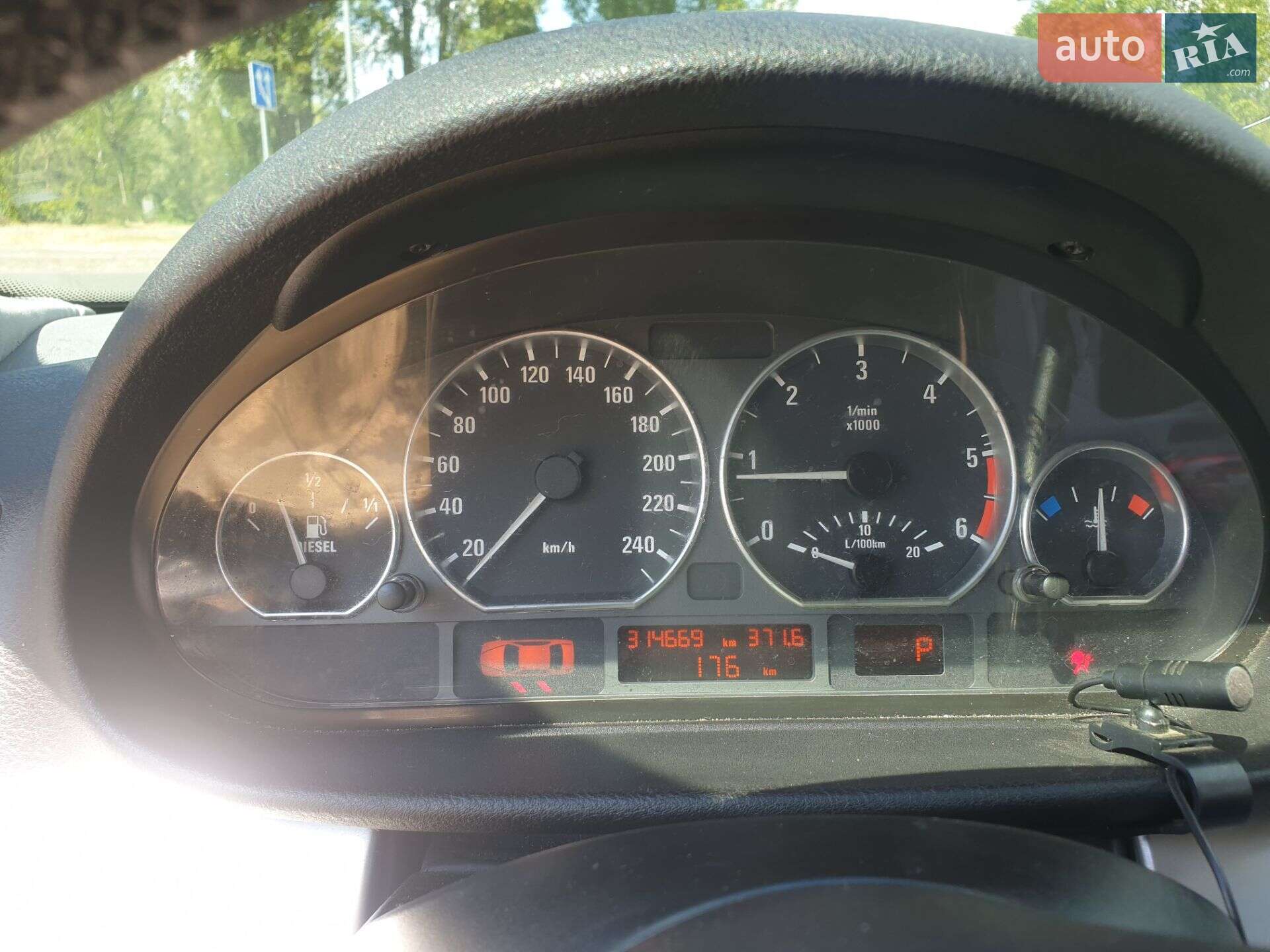 BMW 3 Series 2003 VIN WBAAP71060PN42425 фото оголошення 12 з 24