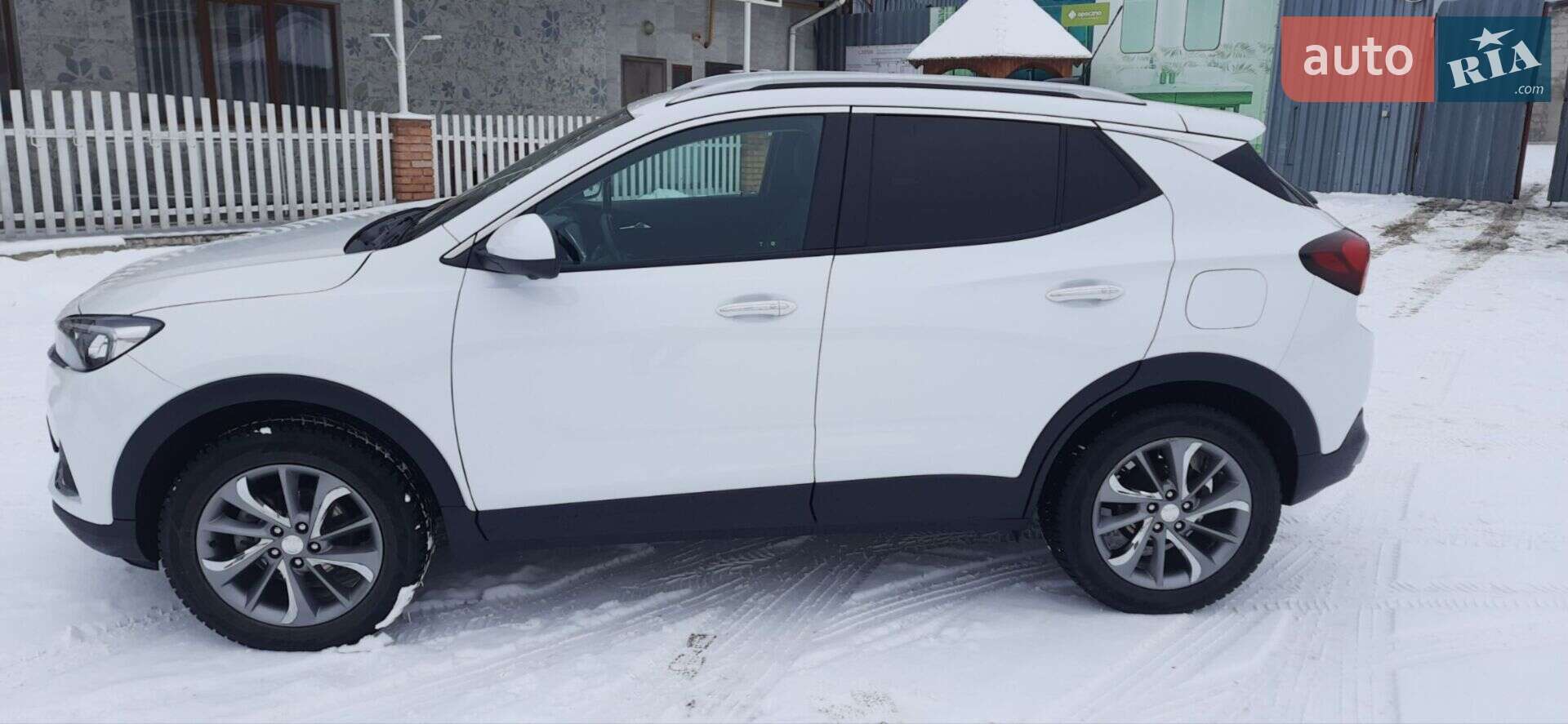 Buick Encore GX 2021 VIN KL4MMESL0MB182376 фото оголошення 4 з 13