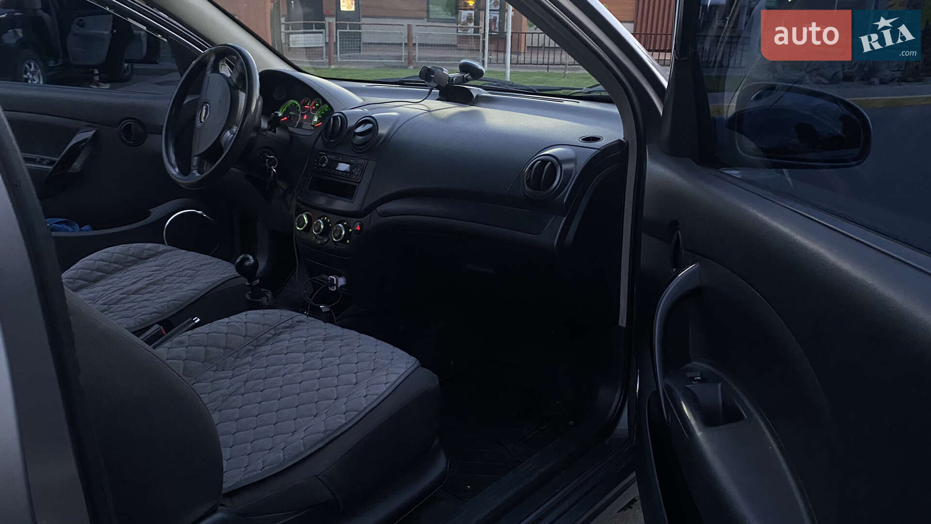 Chevrolet Aveo 2008 VIN Y6DSF08YE8B284871 фото оголошення 4 з 20