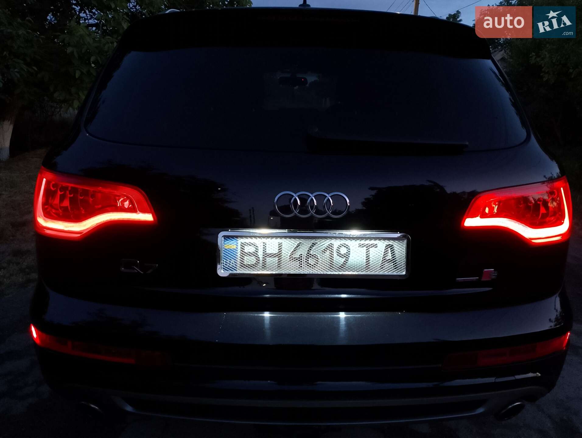 Audi Q7 2012 VIN WA1DGAFE8CD007369 фото оголошення 11 з 18