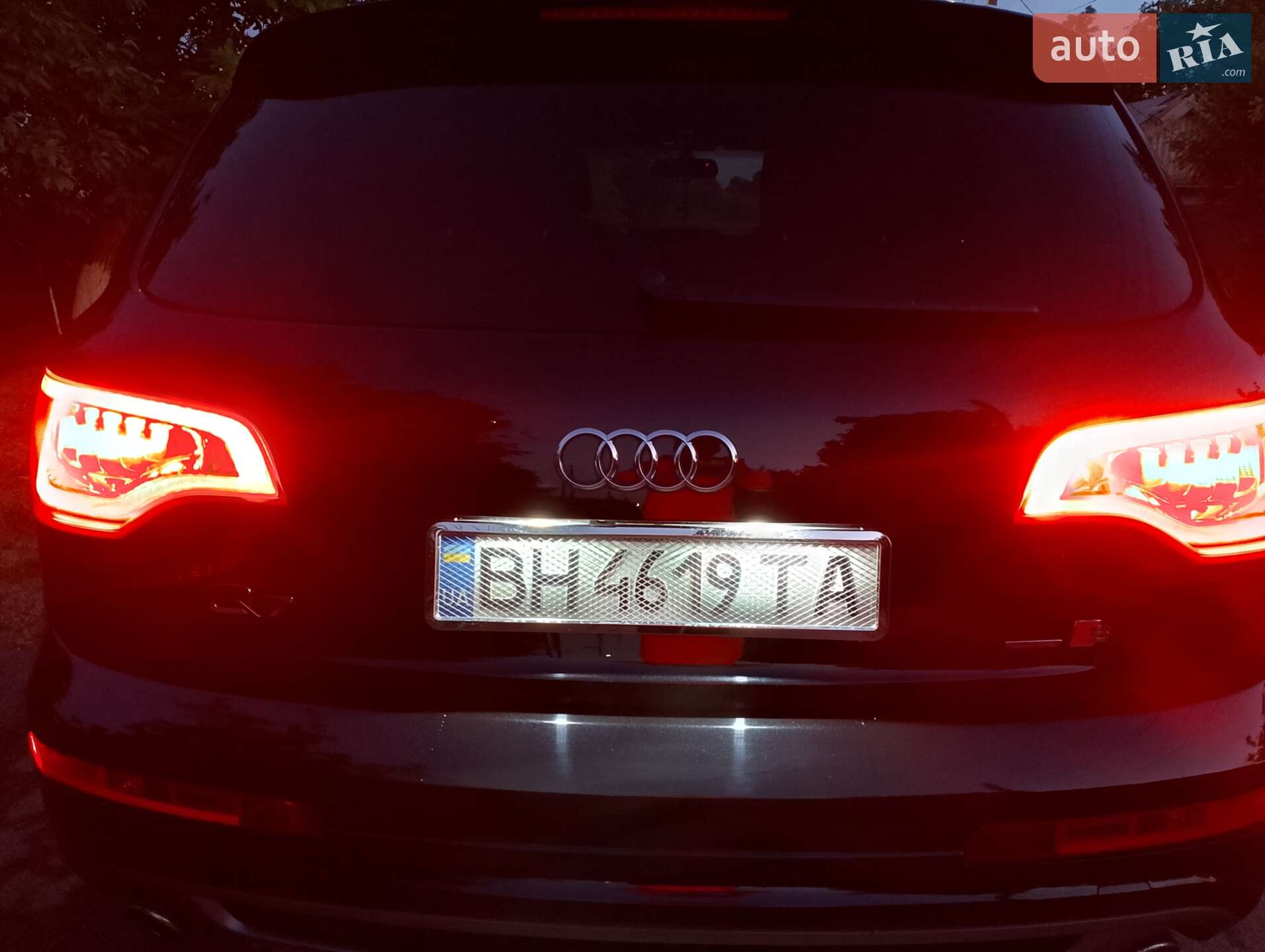 Audi Q7 2012 VIN WA1DGAFE8CD007369 фото оголошення 10 з 18