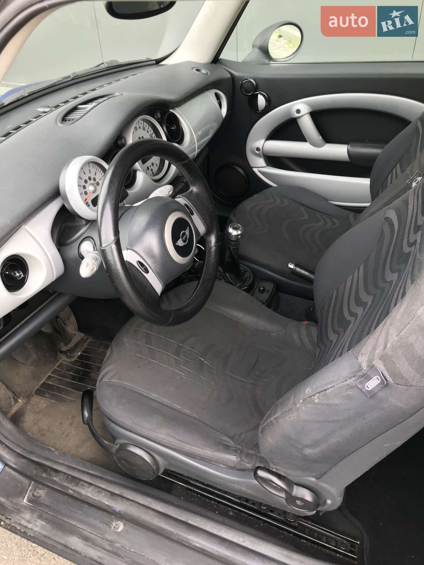 Mini Hatch 2001 VIN WMWRA31080TA00962 фото оголошення 7 з 8