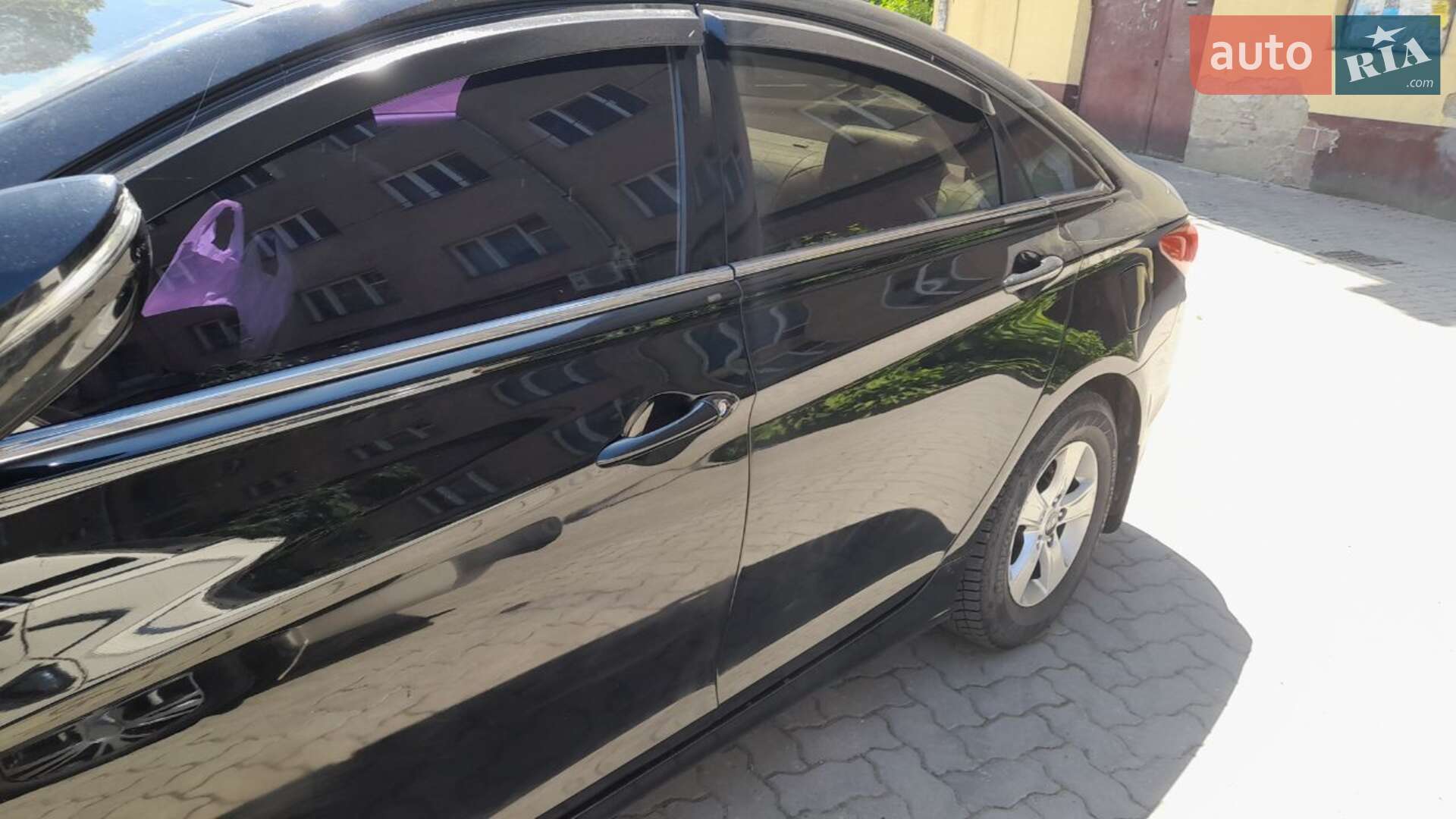 Hyundai Sonata 2012 VIN KMHEC41LBCA424942 фото оголошення 7 з 15