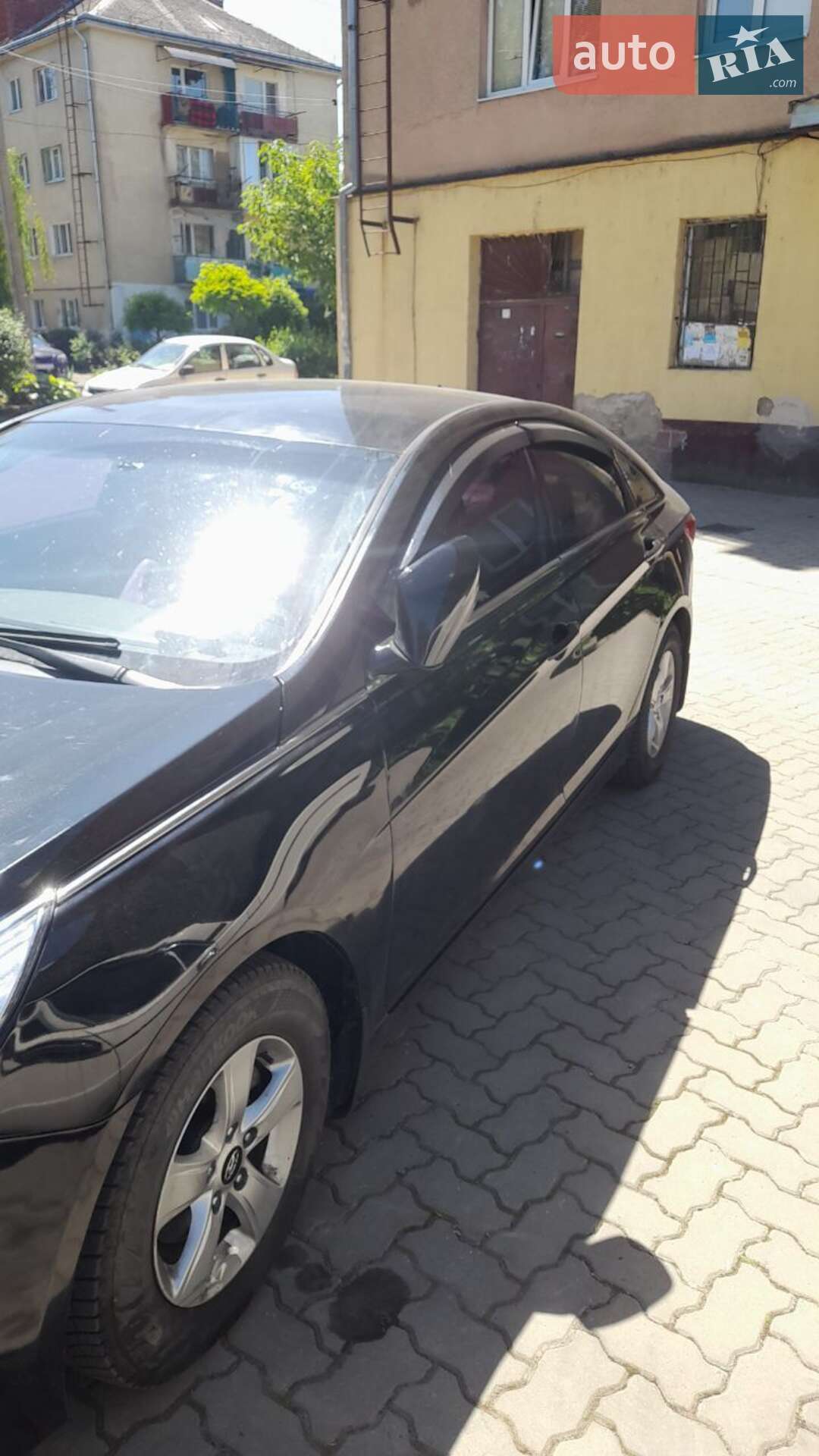 Hyundai Sonata 2012 VIN KMHEC41LBCA424942 фото оголошення 11 з 15
