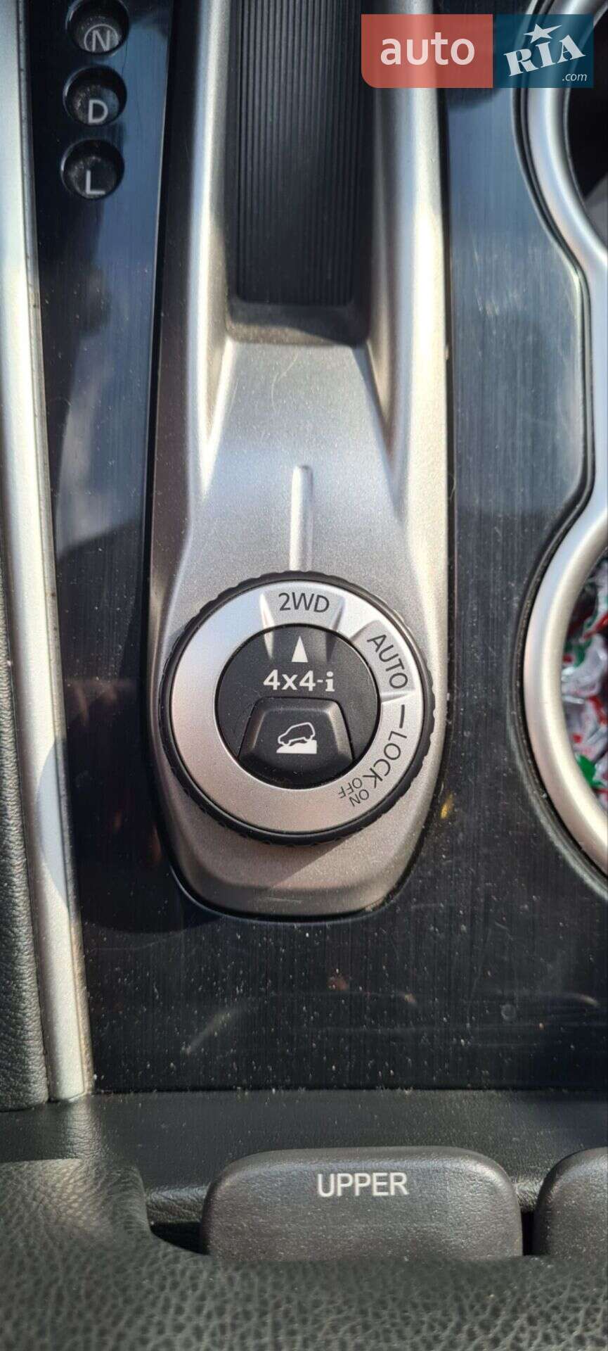 Nissan Pathfinder 2018 VIN 5N1DR2MM0JC649342 фото оголошення 5 з 15