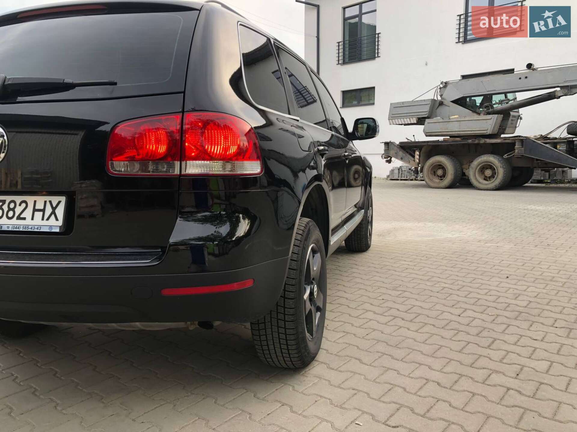 Volkswagen Touareg 2007 VIN WVGZZZ7LZ8Z000041 фото оголошення 6 з 14