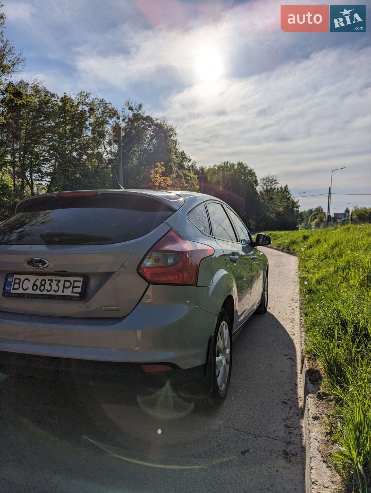 Ford Focus 2013 VIN WF0KXXGCBKDE37960 фото оголошення 11 з 14