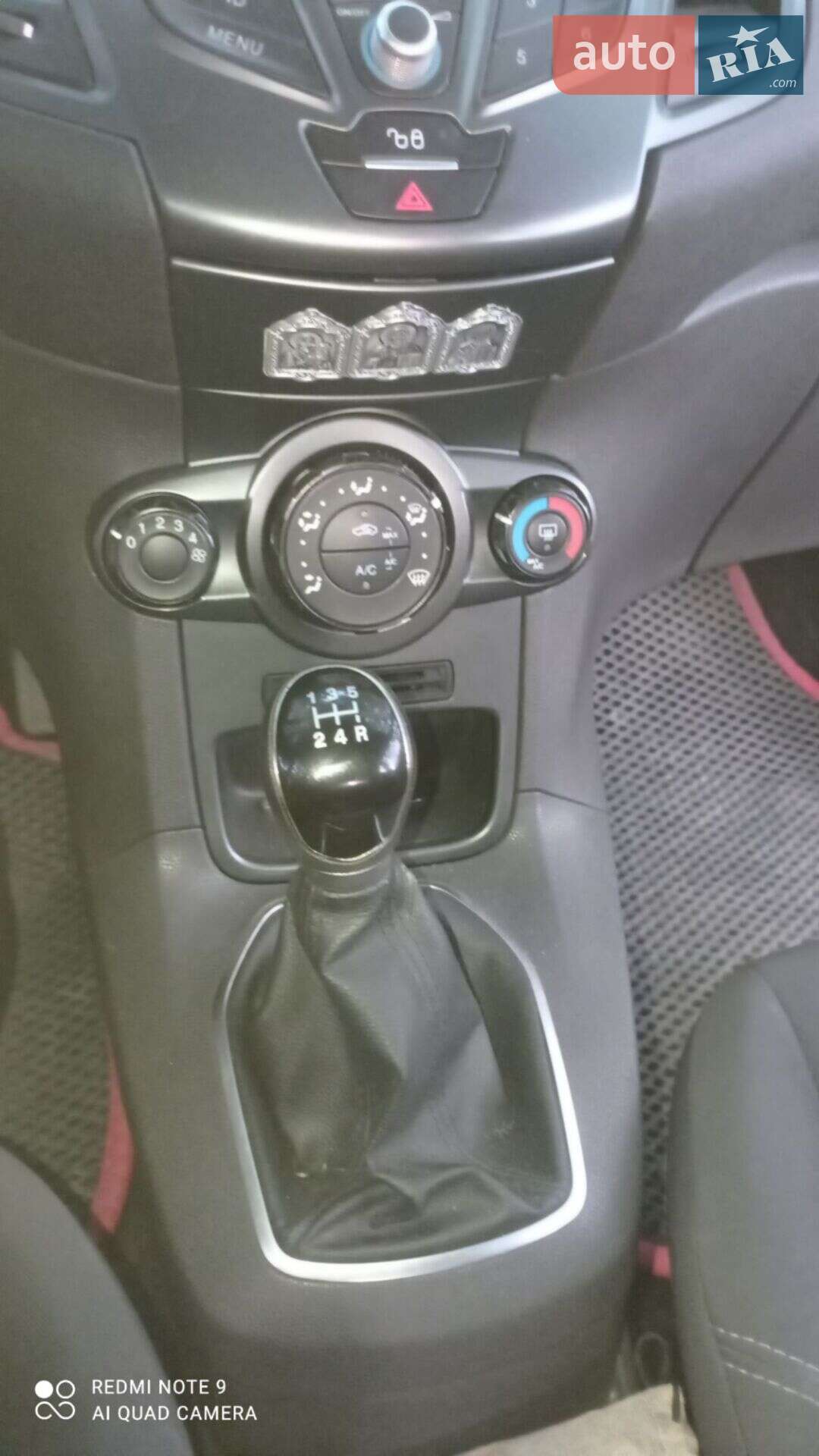 Ford Fiesta 2015 VIN WF0DXXGAKDFJ74912 фото оголошення 2 з 16