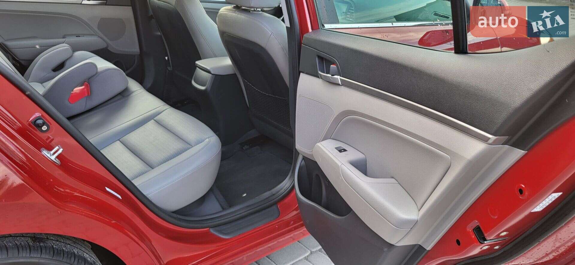 Hyundai Elantra 2018 VIN KMHD84LF2KU804230 фото оголошення 19 з 41