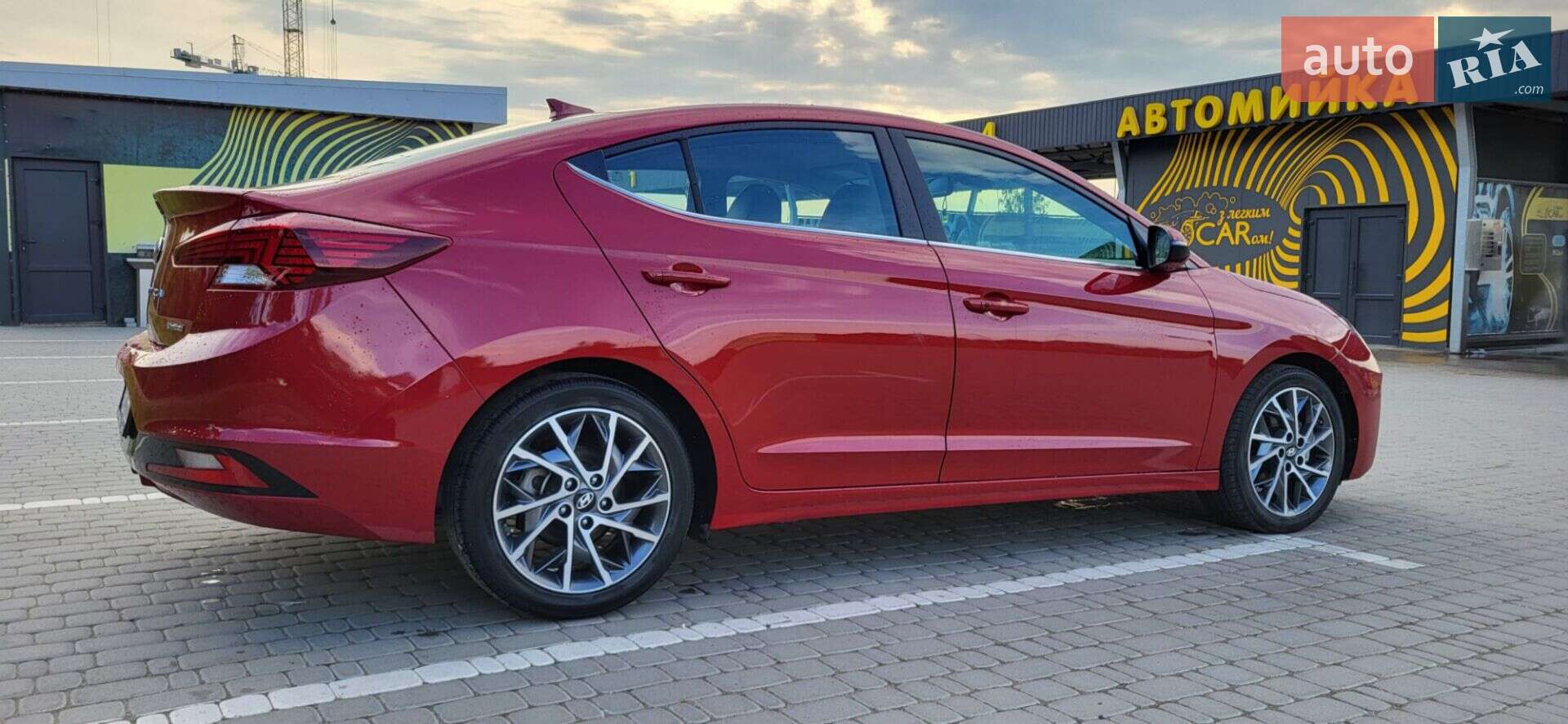 Hyundai Elantra 2018 VIN KMHD84LF2KU804230 фото оголошення 32 з 41