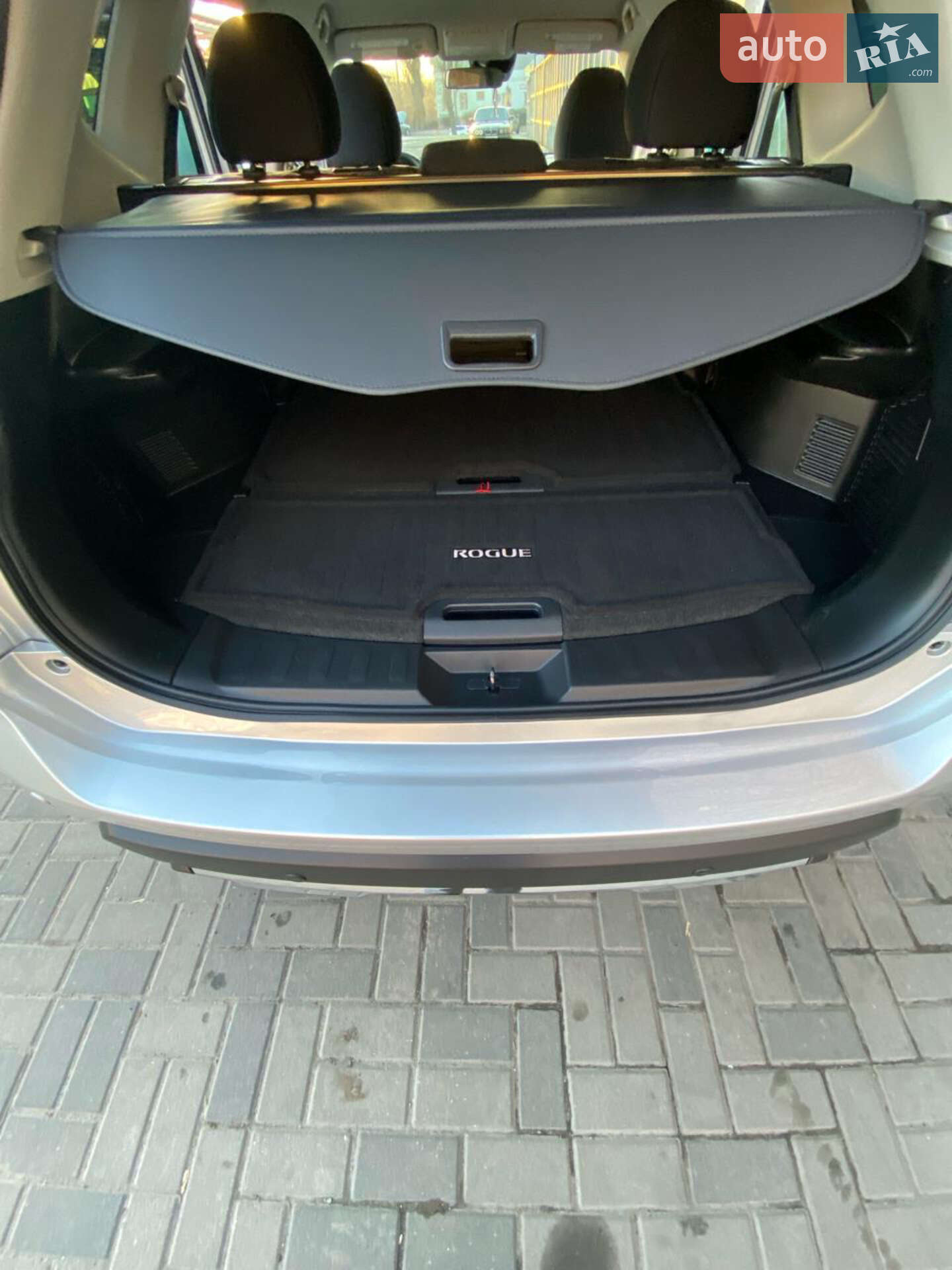 Nissan Rogue 2019 VIN KNMAT2MVXKP533660 фото оголошення 10 з 13