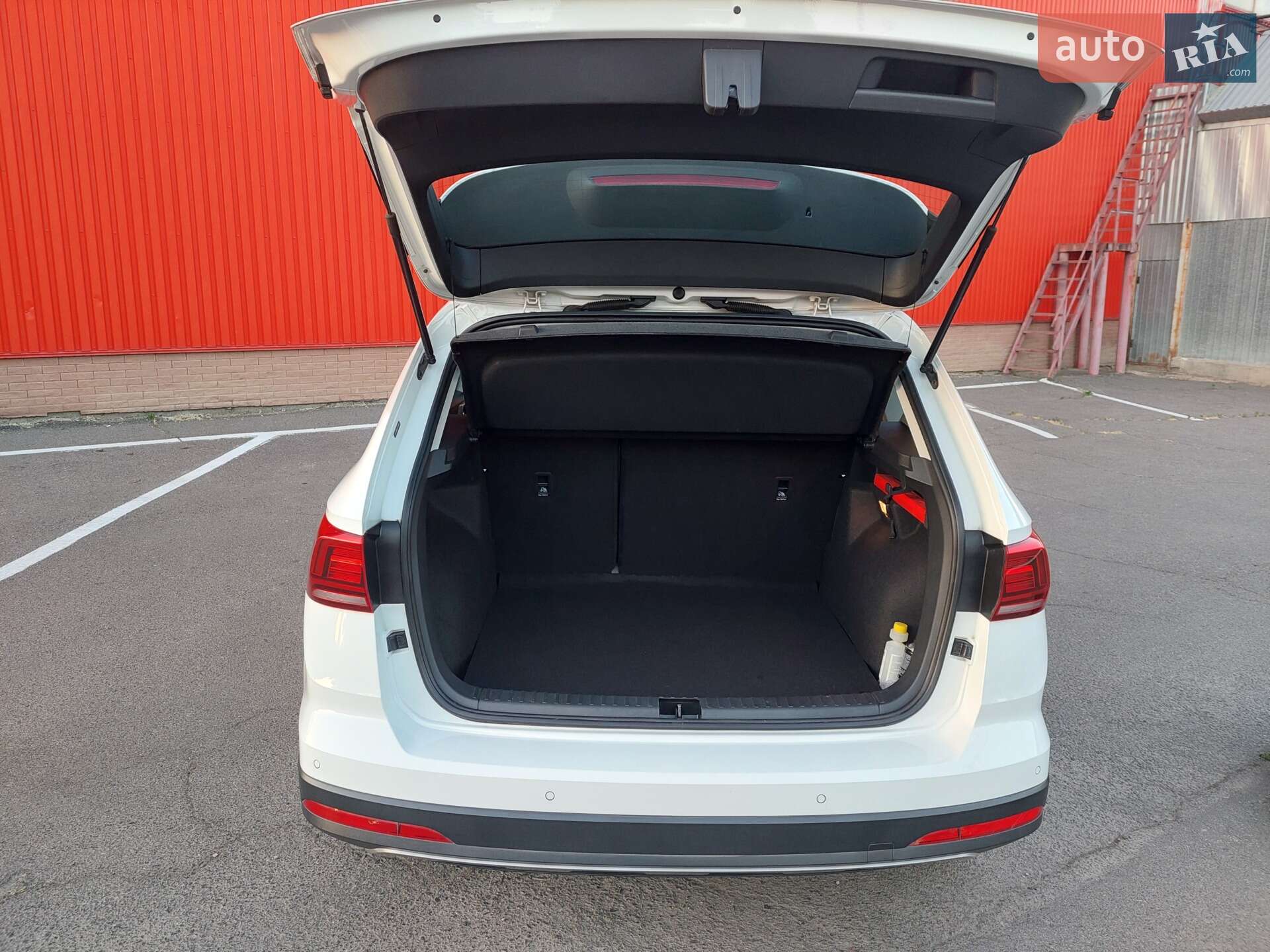 Volkswagen E-Tharu 2020 VIN LSVUZ6B24LN049280 фото оголошення 8 з 22