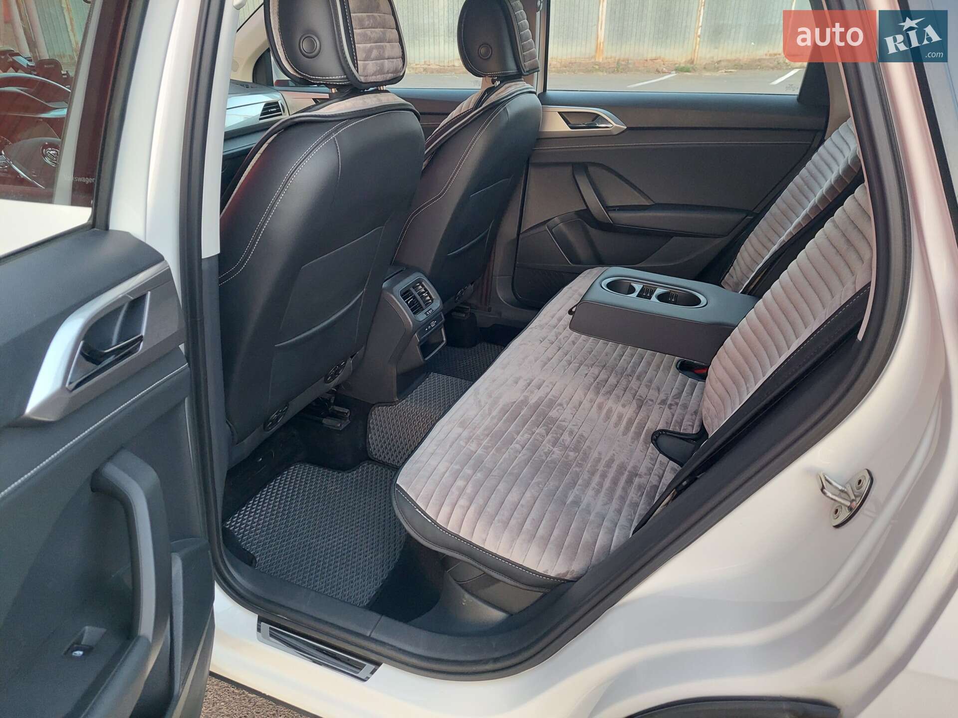 Volkswagen E-Tharu 2020 VIN LSVUZ6B24LN049280 фото оголошення 9 з 22