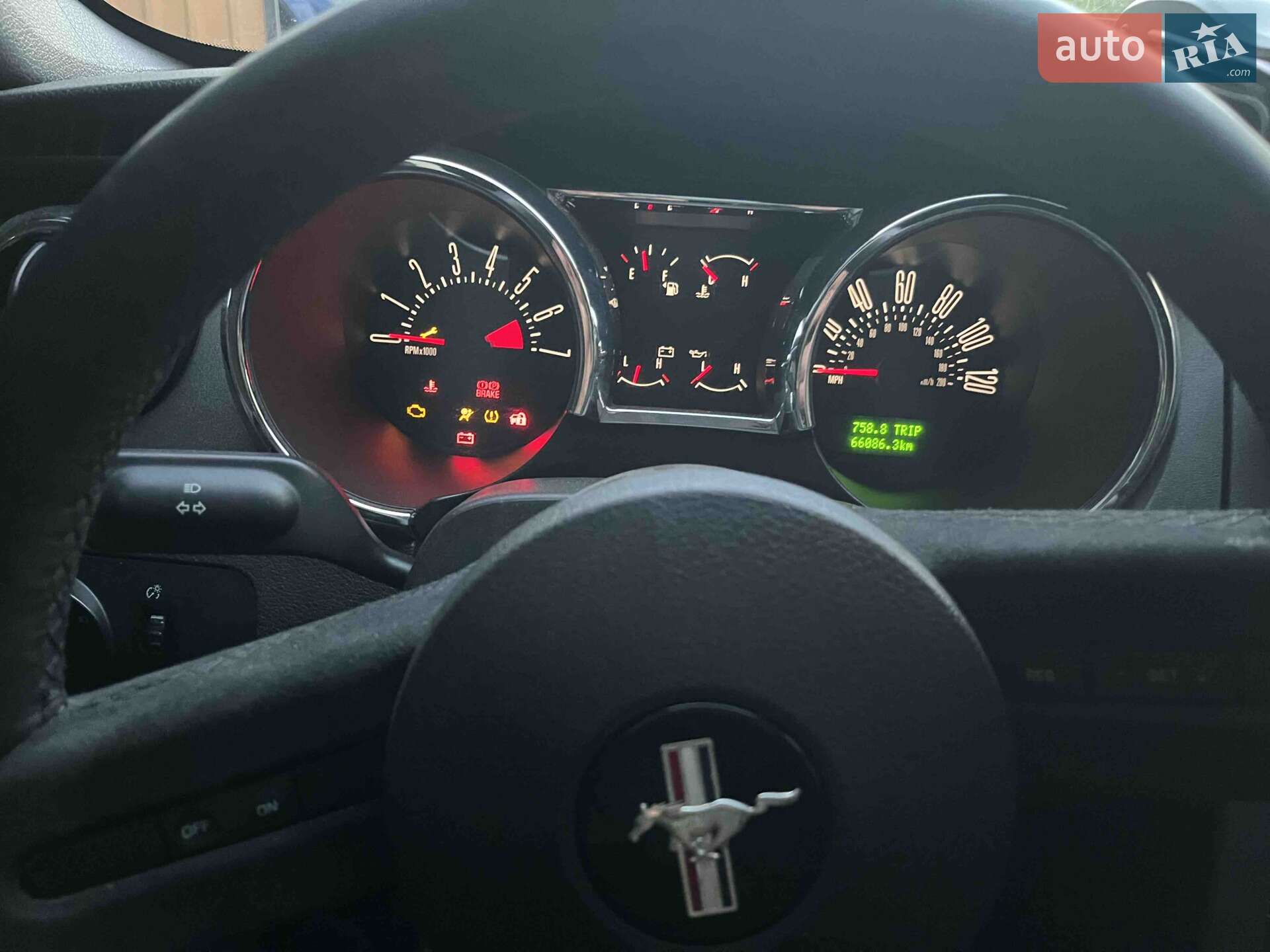 Ford Mustang 2008 VIN 1ZVHT80N485196198 фото оголошення 15 з 16