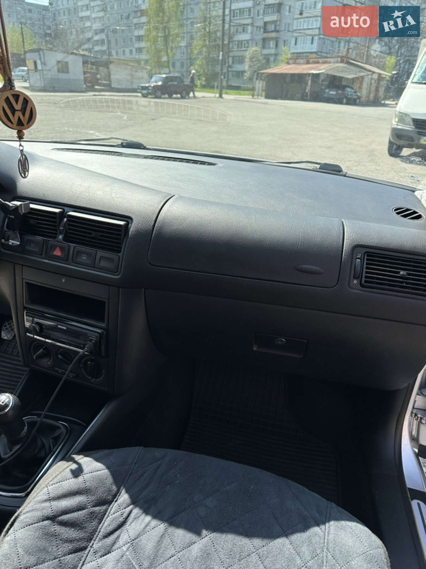 Volkswagen Golf 2001 VIN WVWZZZ1JZ2W068308 фото оголошення 5 з 13