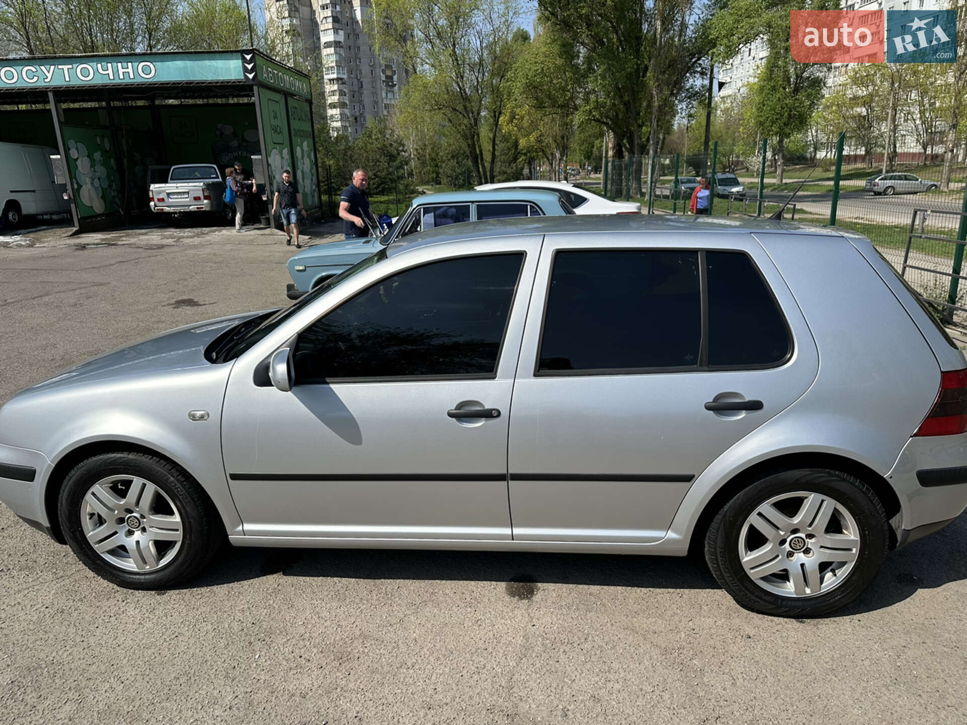 Volkswagen Golf 2001 VIN WVWZZZ1JZ2W068308 фото оголошення 3 з 13
