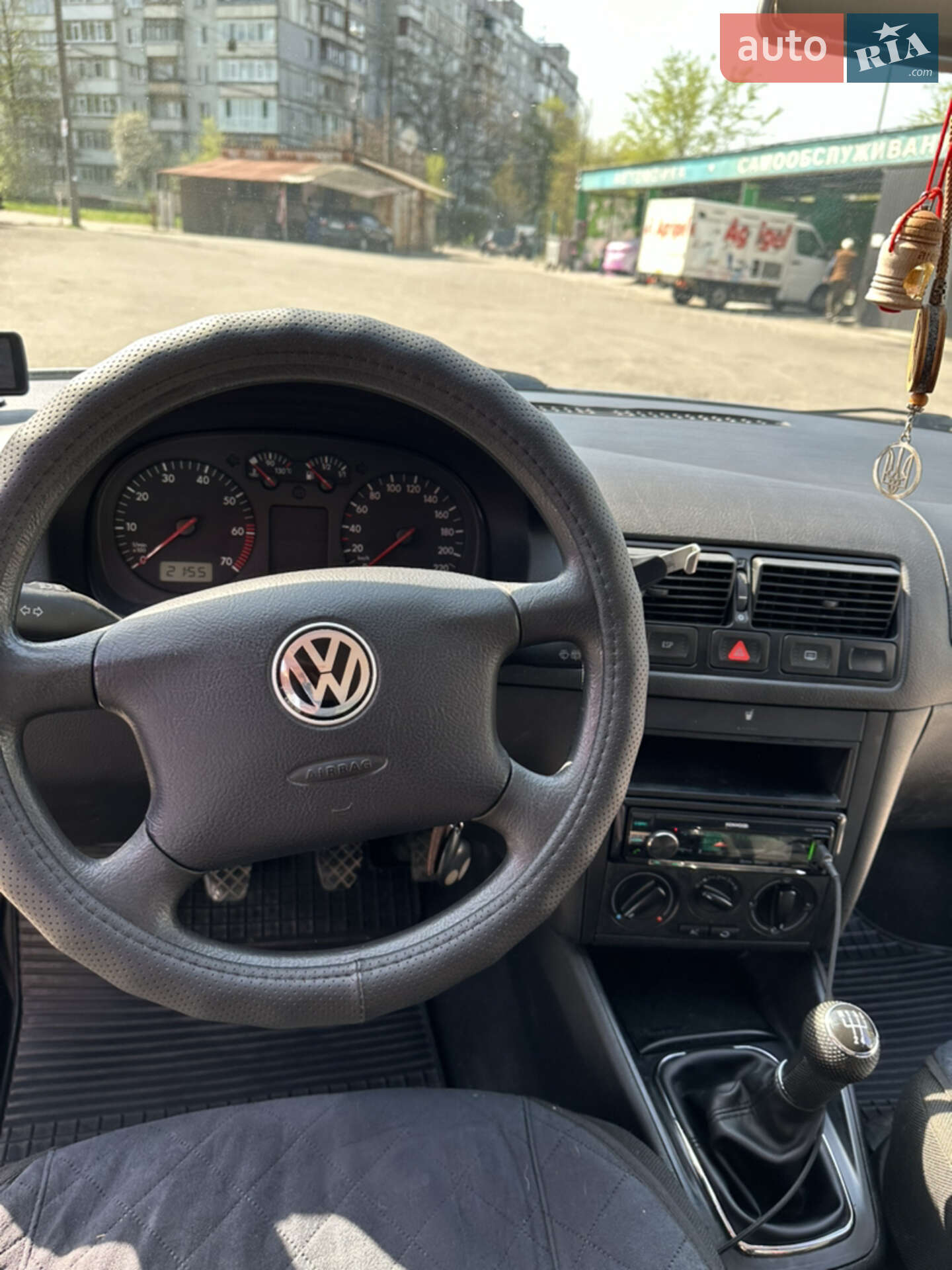 Volkswagen Golf 2001 VIN WVWZZZ1JZ2W068308 фото оголошення 10 з 13
