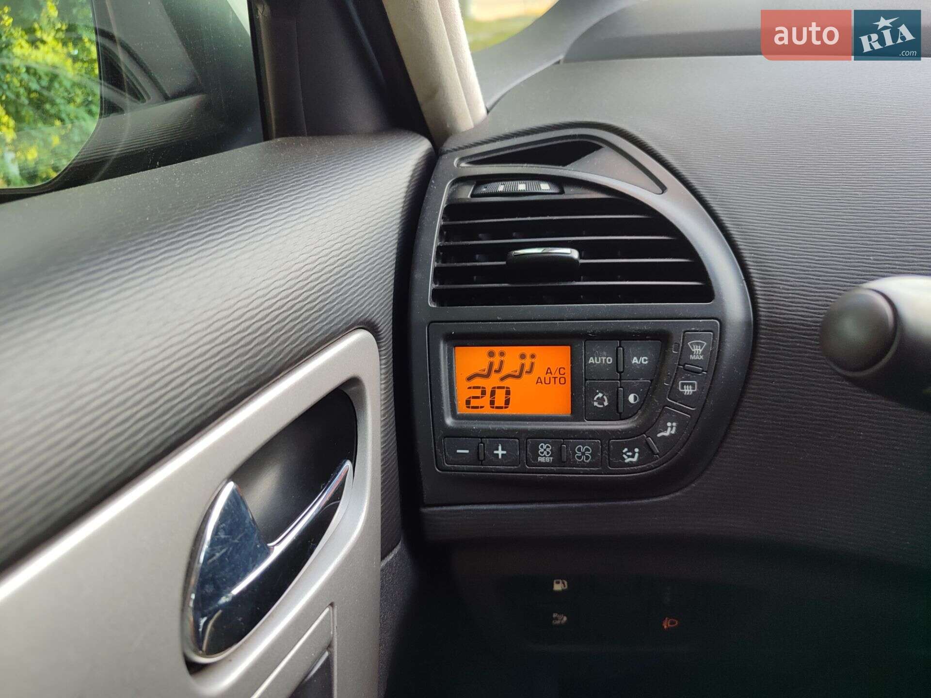 Citroen C4 Picasso 2007 VIN VF7UA9HZC45185967 фото оголошення 24 з 36