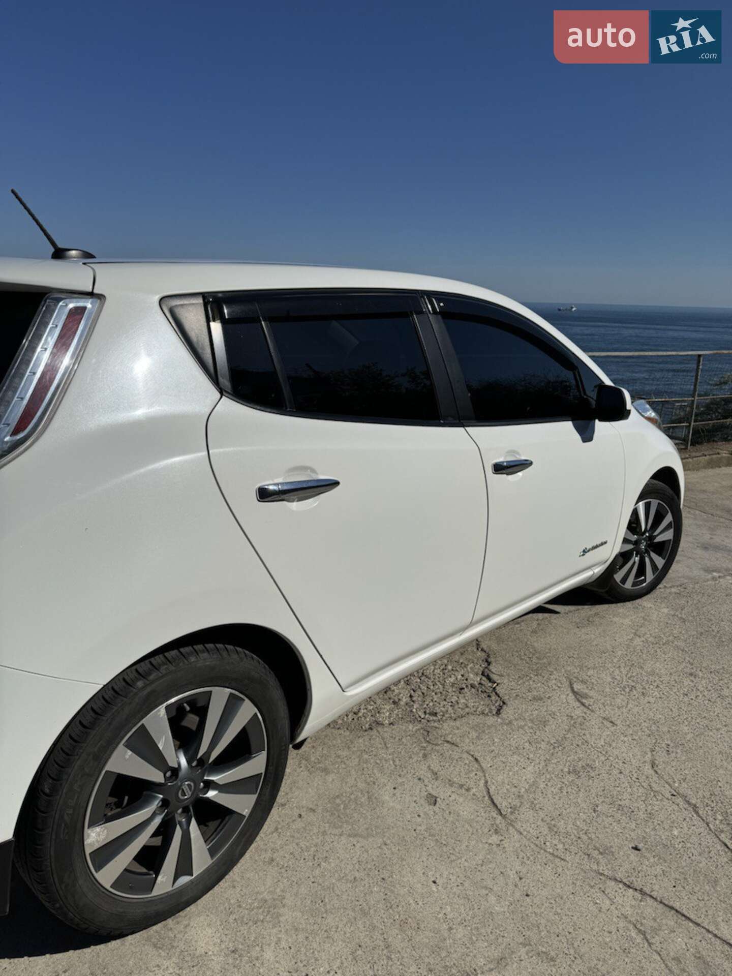 Nissan Leaf 2016 VIN 1N4BZ0CP4GC310271 фото оголошення 12 з 59