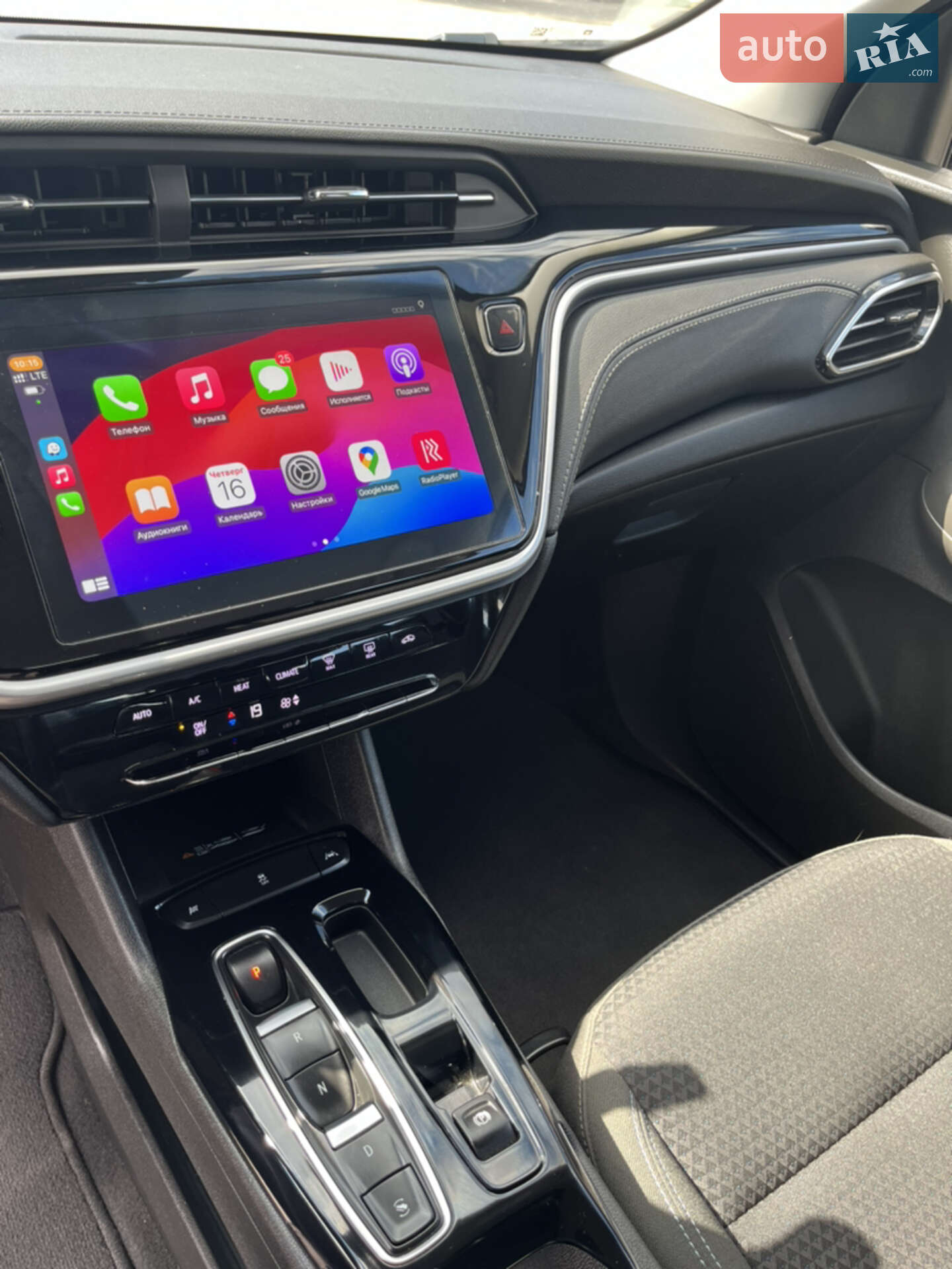 Chevrolet Bolt EUV 2023 VIN 1G1FY6S0XP4142127 фото оголошення 18 з 34