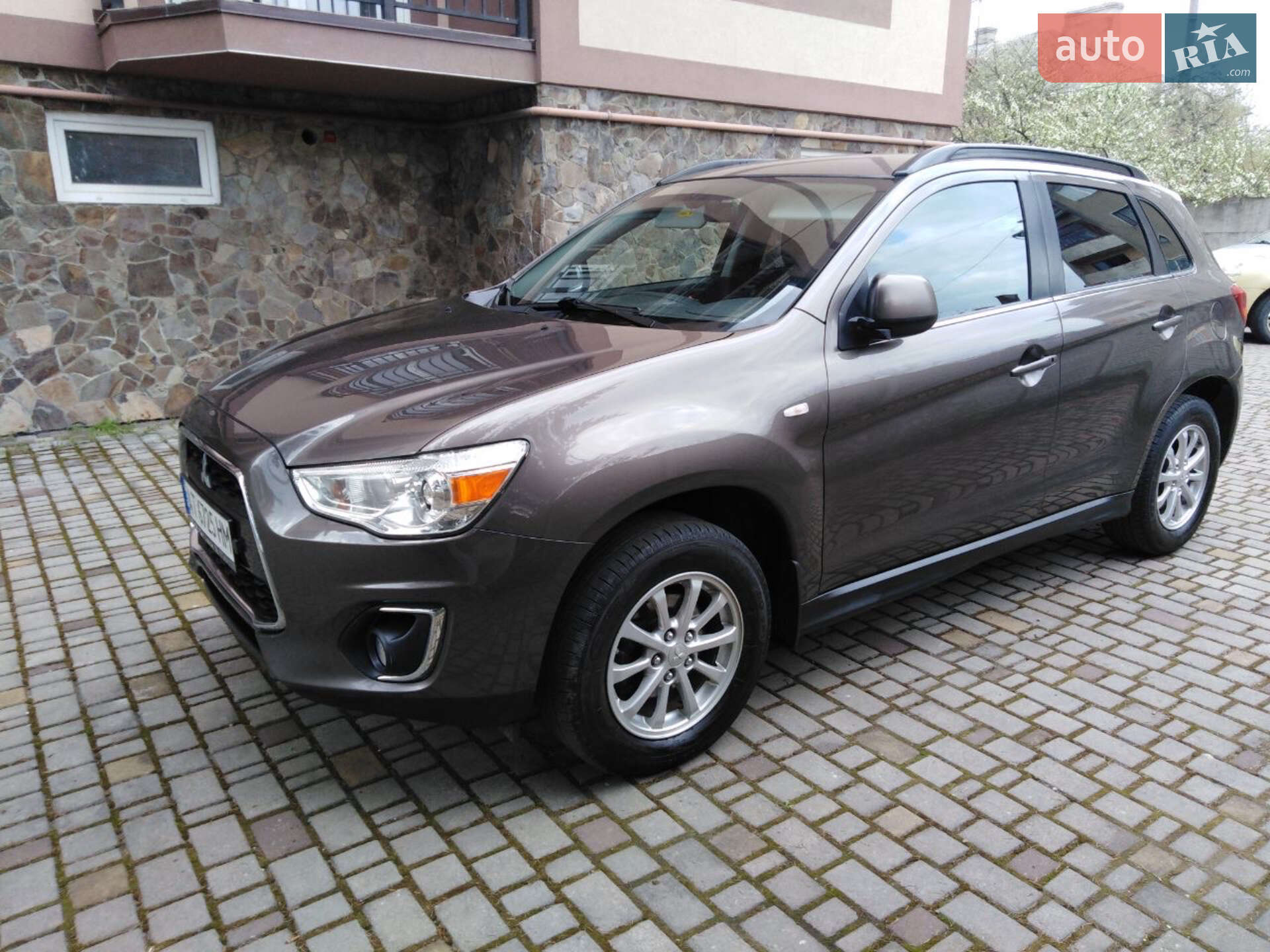 Mitsubishi ASX 2014 VIN JMBXLGA8WFZ400682 фото оголошення 4 з 25