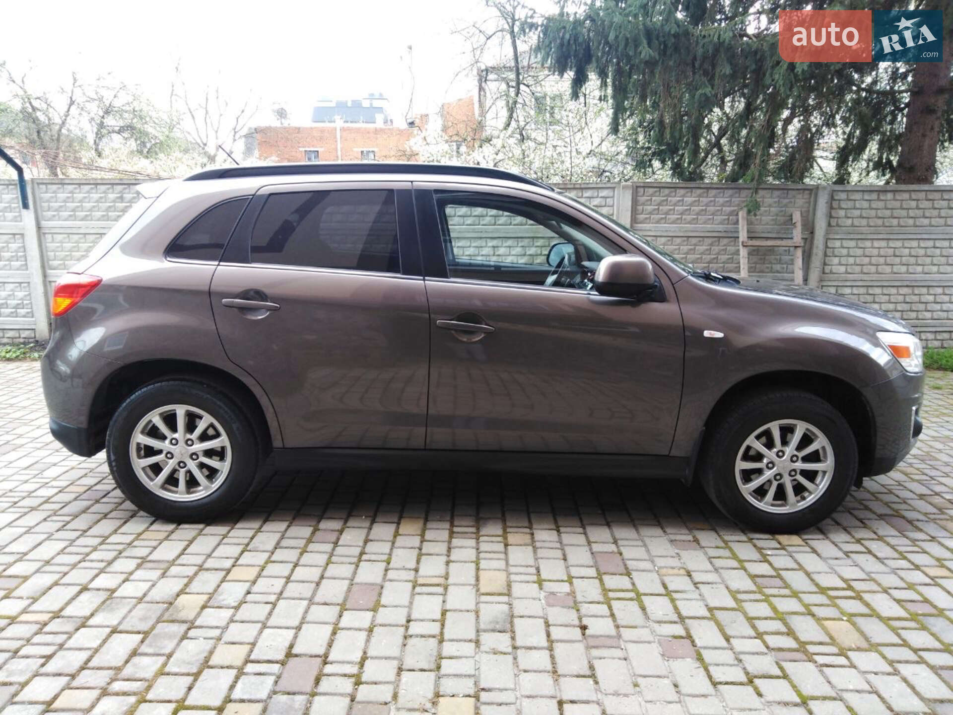 Mitsubishi ASX 2014 VIN JMBXLGA8WFZ400682 фото оголошення 6 з 25