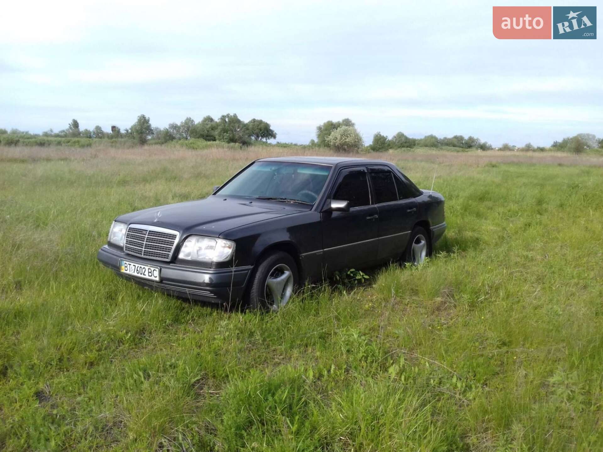 Mercedes-Benz E-Class 1994 VIN WDB1240221J058931 фото оголошення 3 з 7