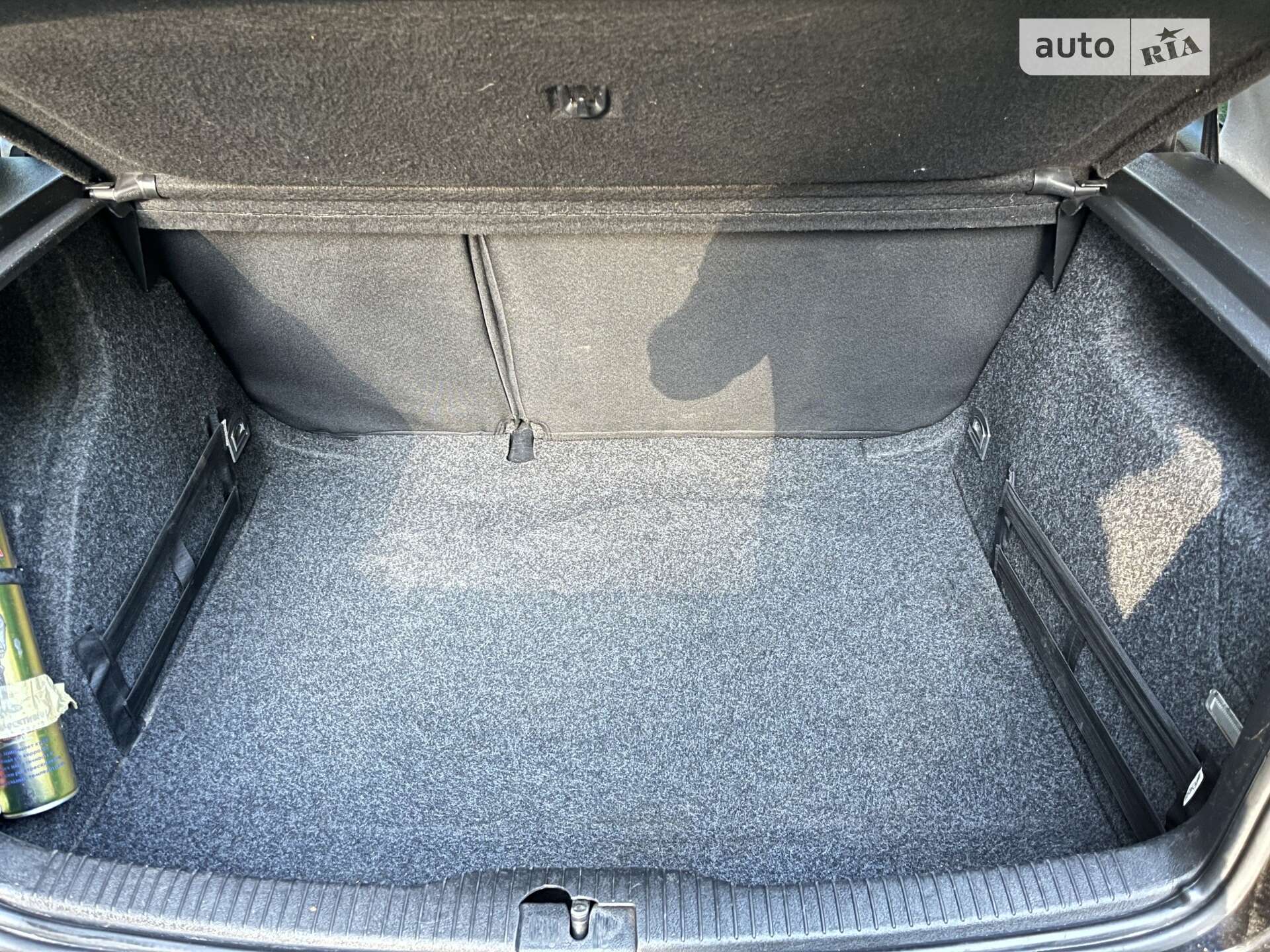 Volkswagen Golf 2003 VIN WVWZZZ1JZ3W469299 фото оголошення 13 з 21