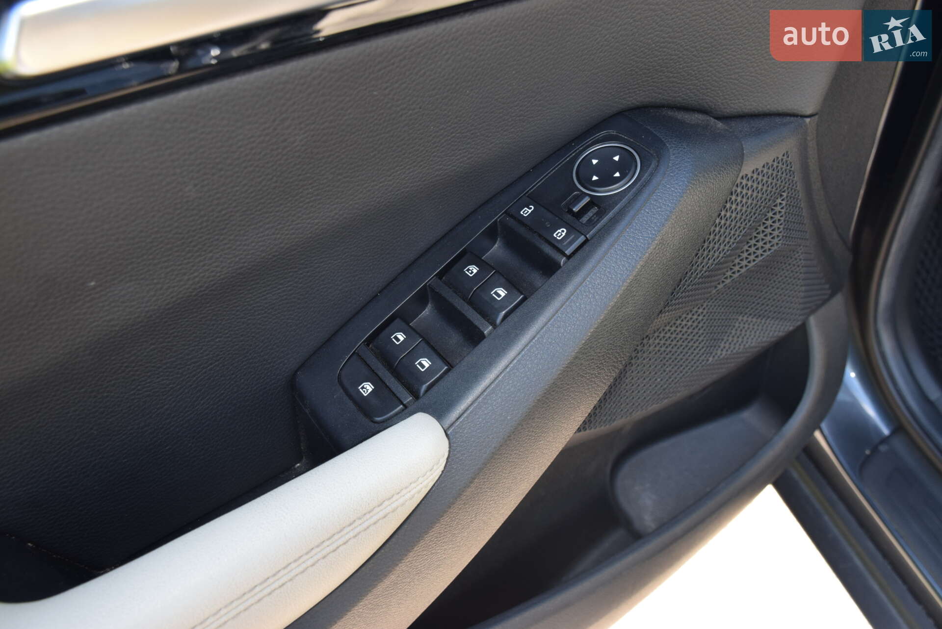Kia Seltos 2020 VIN KNDERCAA0M7177181 фото оголошення 12 з 17