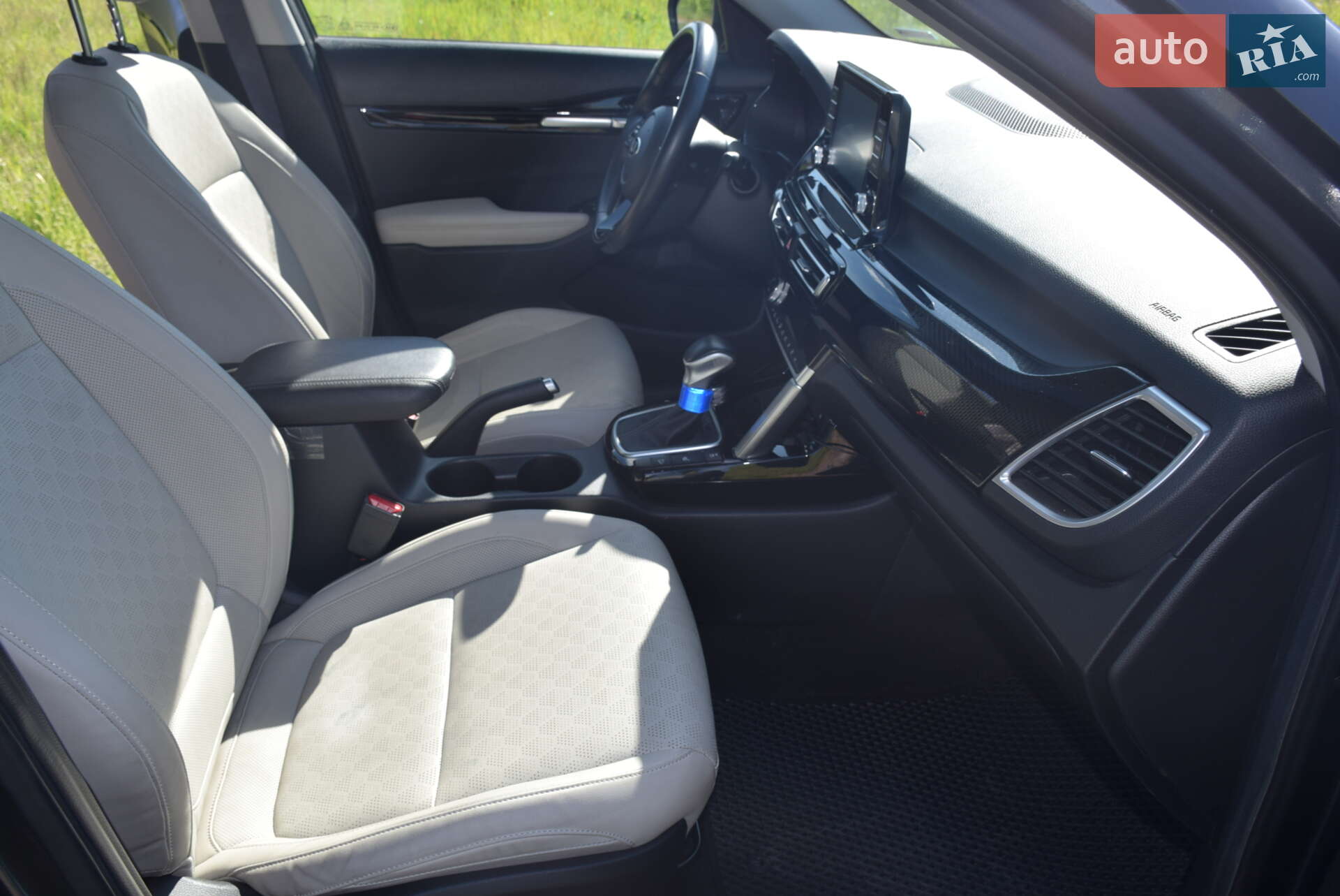 Kia Seltos 2020 VIN KNDERCAA0M7177181 фото оголошення 16 з 17
