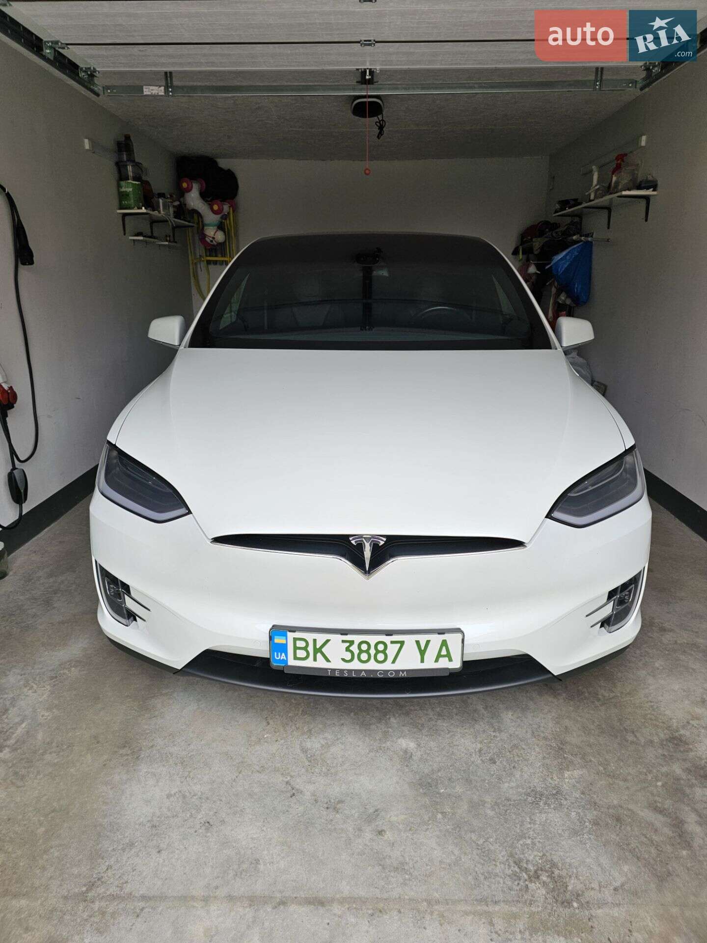 Tesla Model X 2018 VIN 5YJXCCE23JF093441 фото оголошення 19 з 20