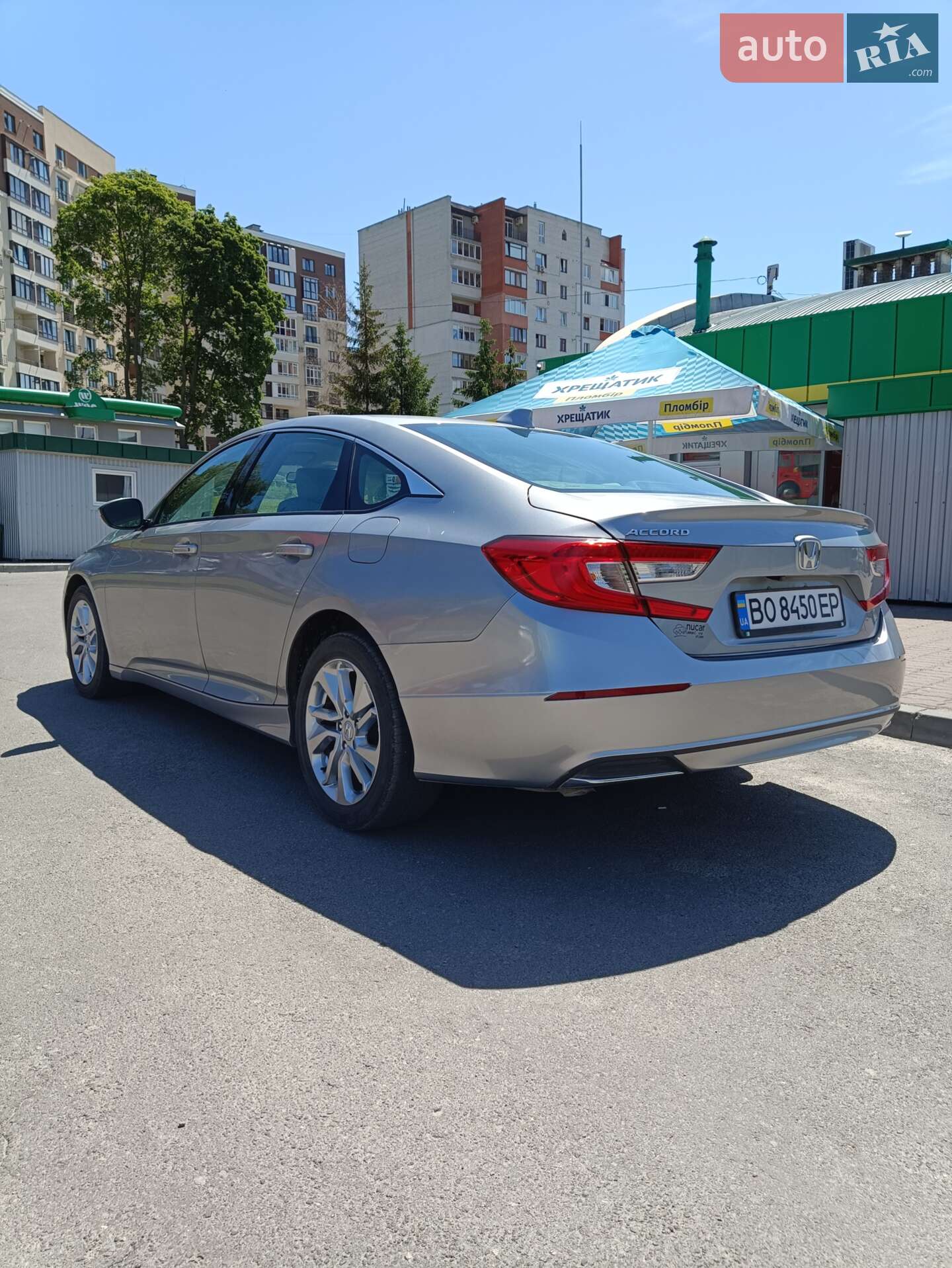 Honda Accord 2019 VIN 1HGCV1F12KA143857 фото оголошення 2 з 18