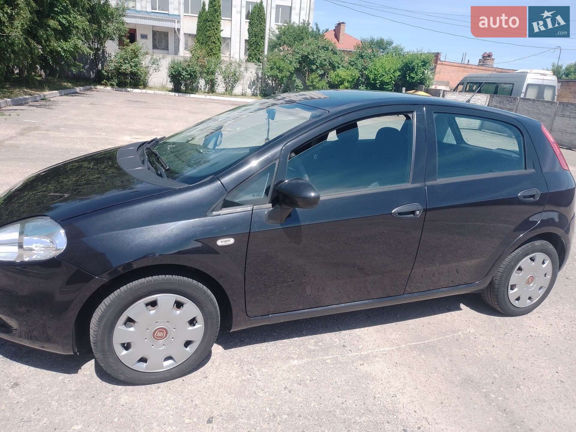 Fiat Grande Punto 2011 VIN ZFA19900000849326 фото оголошення 5 з 23