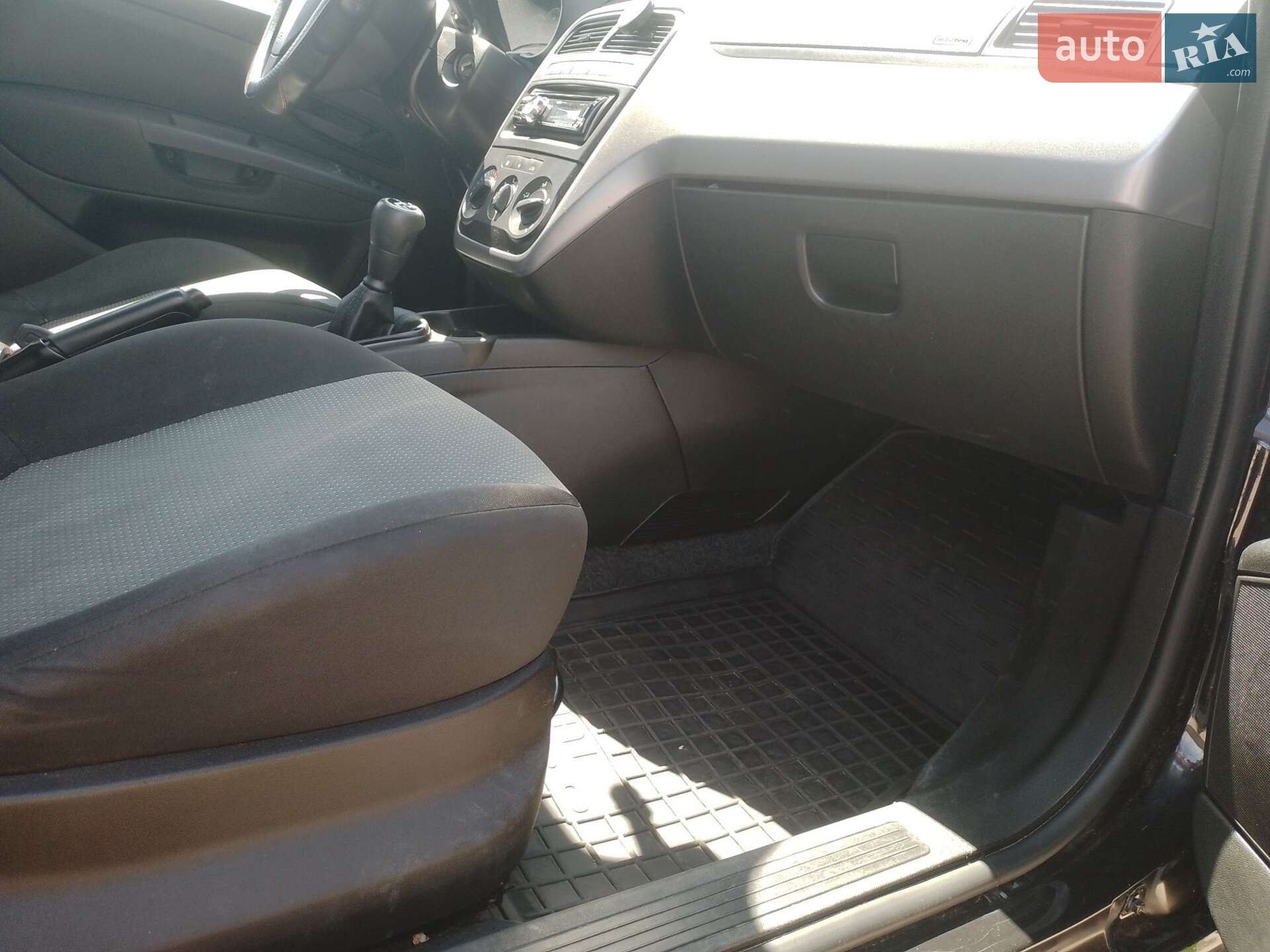 Fiat Grande Punto 2011 VIN ZFA19900000849326 фото оголошення 13 з 23