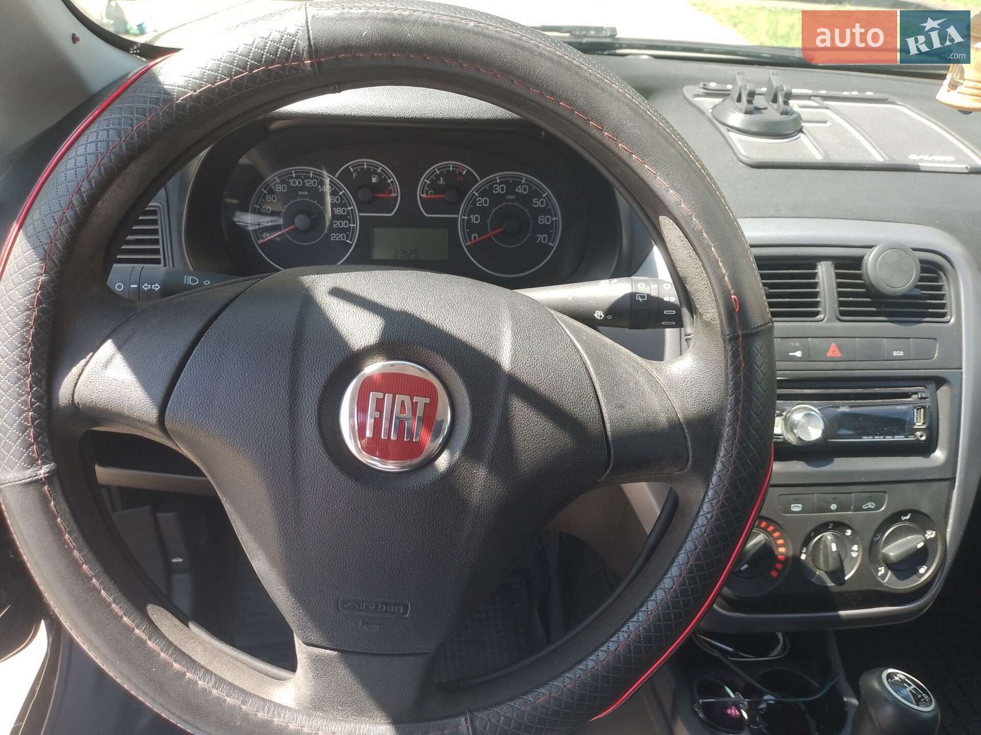 Fiat Grande Punto 2011 VIN ZFA19900000849326 фото оголошення 20 з 23