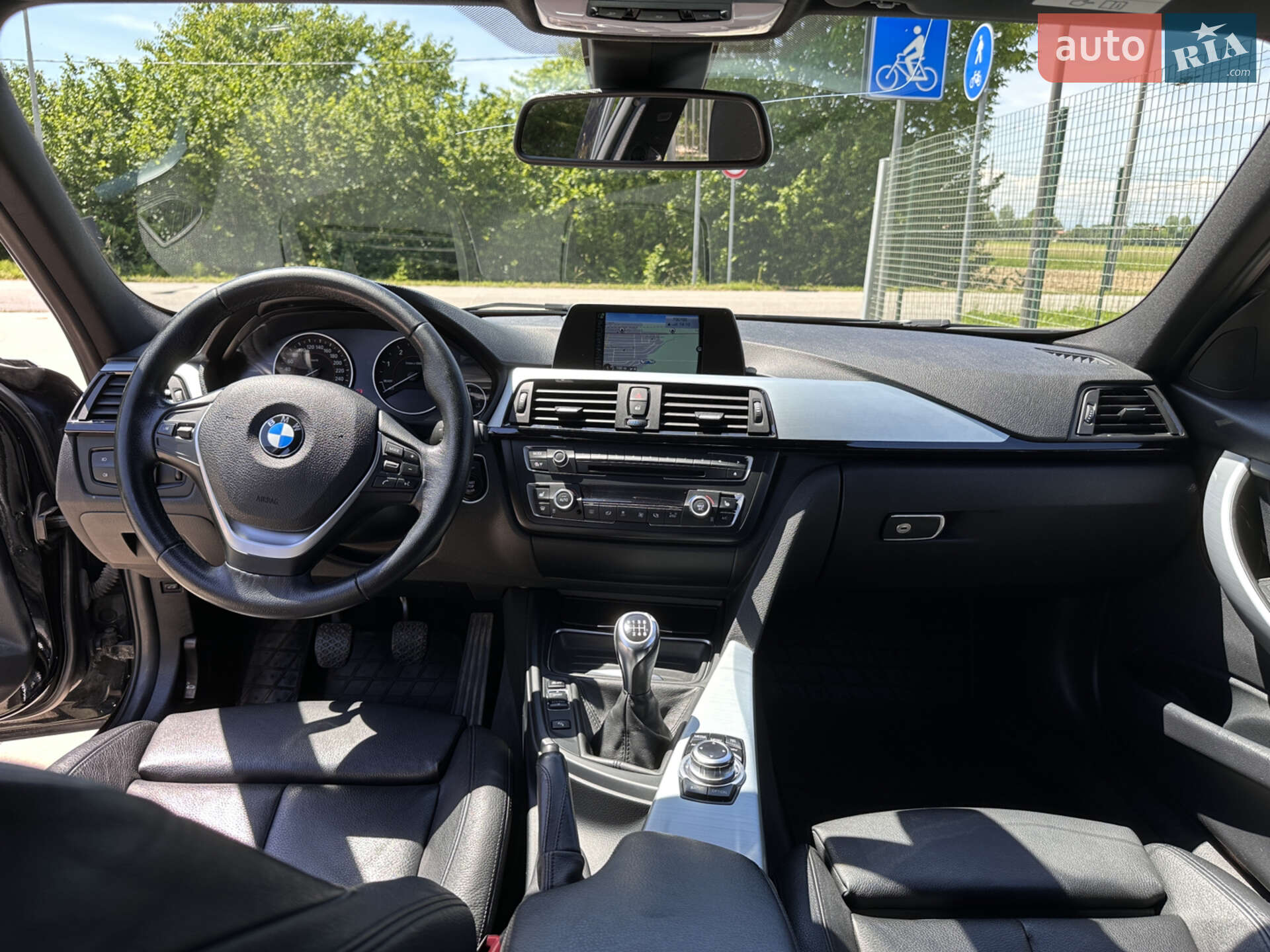 BMW 3 Series 2014 VIN WBA3K31010F750587 фото оголошення 16 з 33