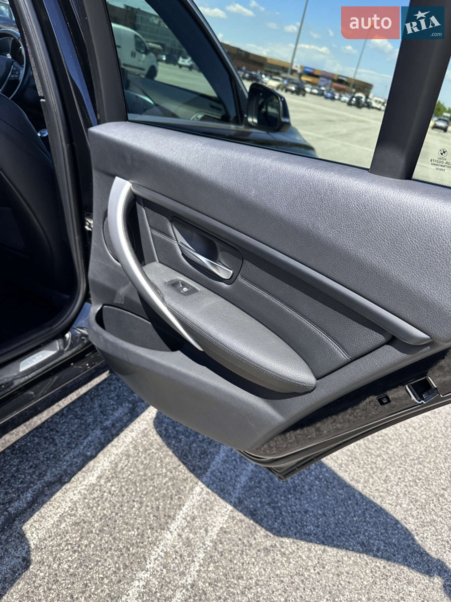BMW 3 Series 2014 VIN WBA3K31010F750587 фото оголошення 23 з 33
