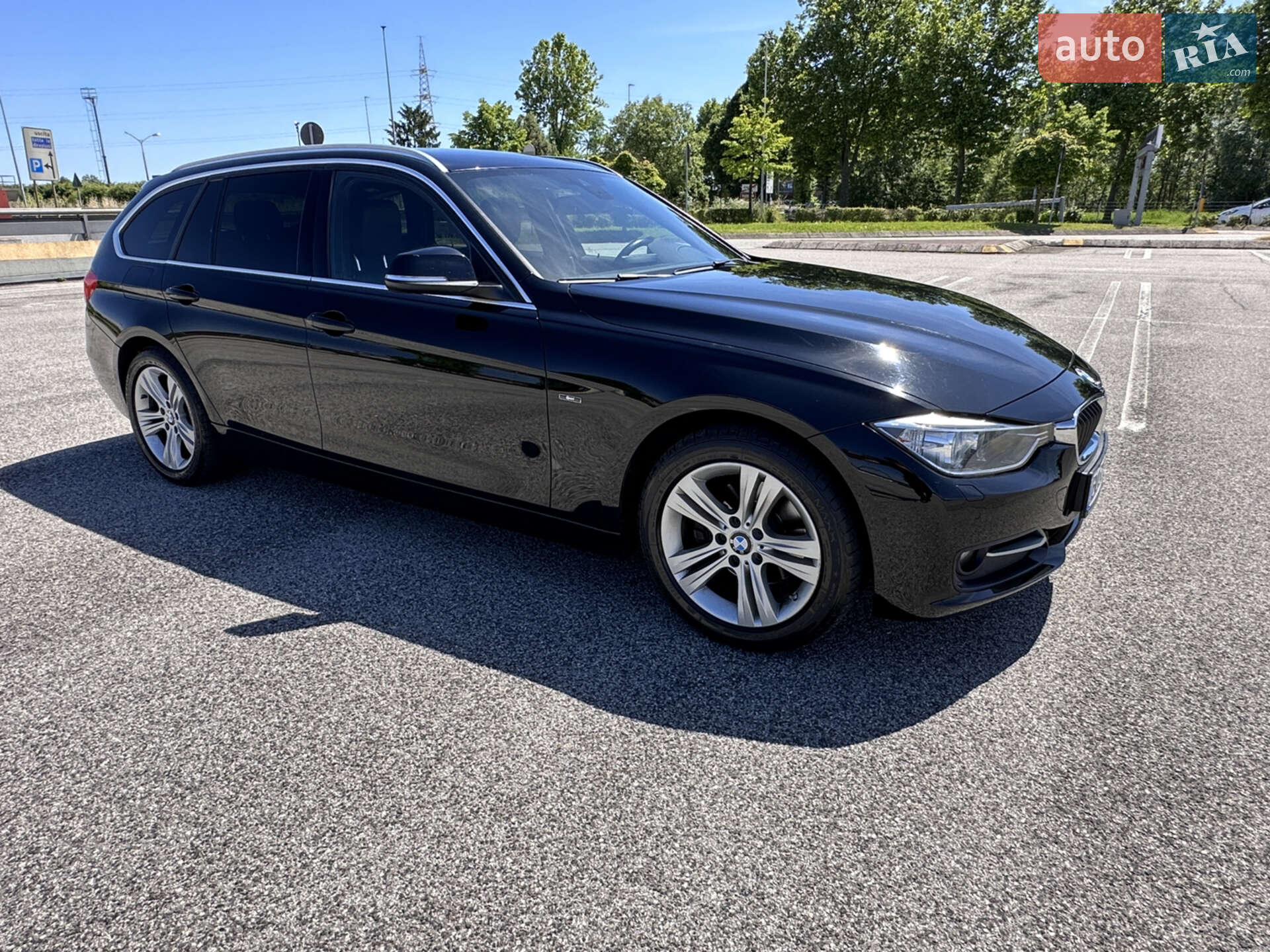 BMW 3 Series 2014 VIN WBA3K31010F750587 фото оголошення 25 з 33
