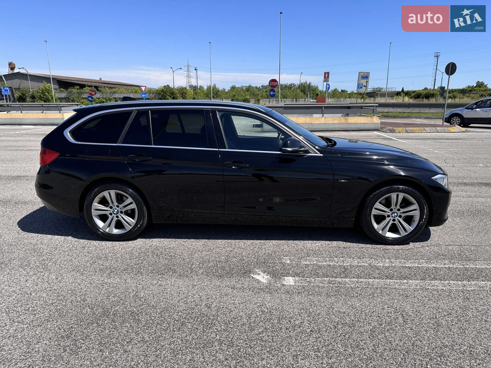 BMW 3 Series 2014 VIN WBA3K31010F750587 фото оголошення 26 з 33