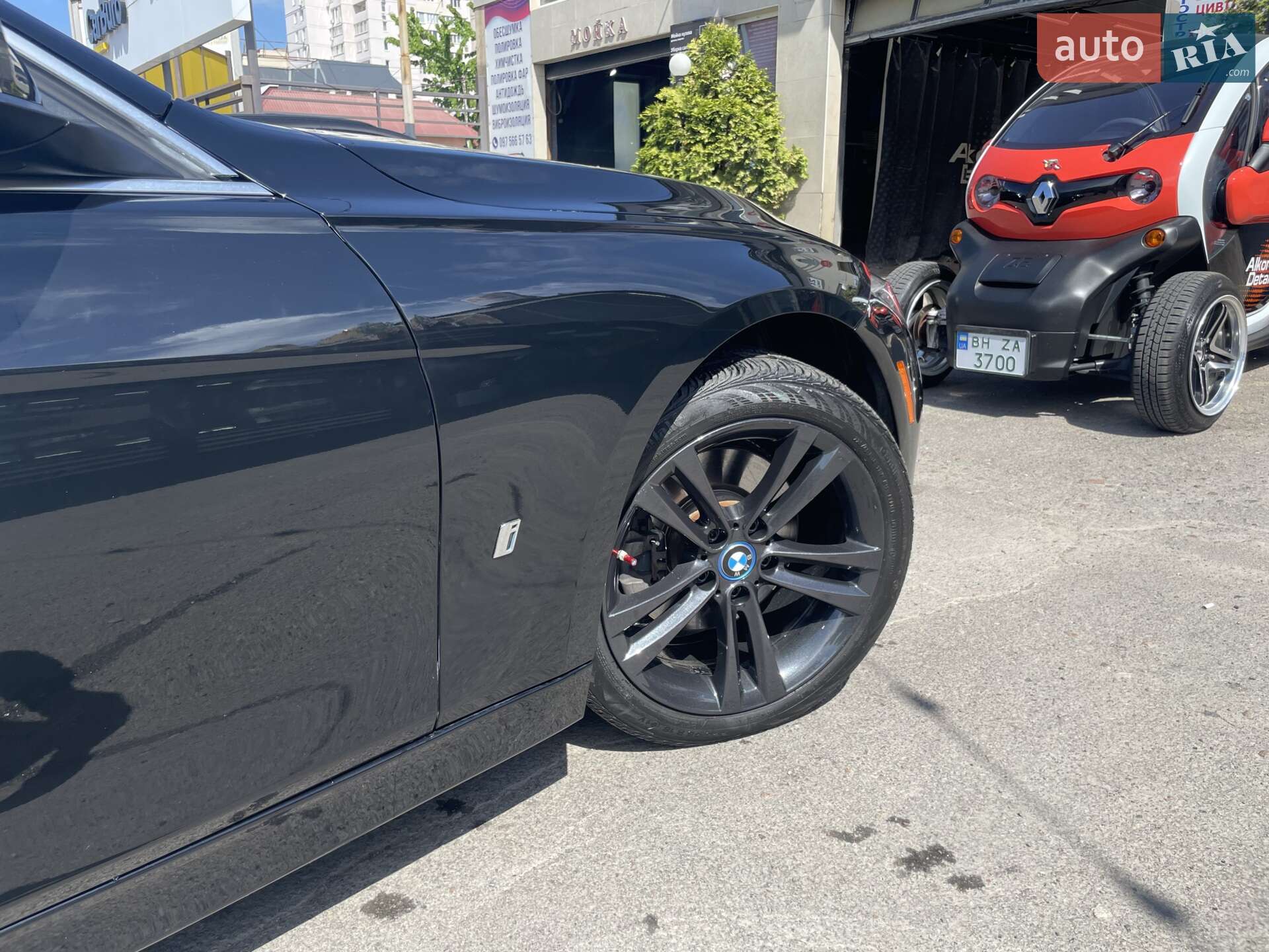 BMW 3 Series 2018 VIN WBA8E1C5XJA756428 фото оголошення 15 з 78