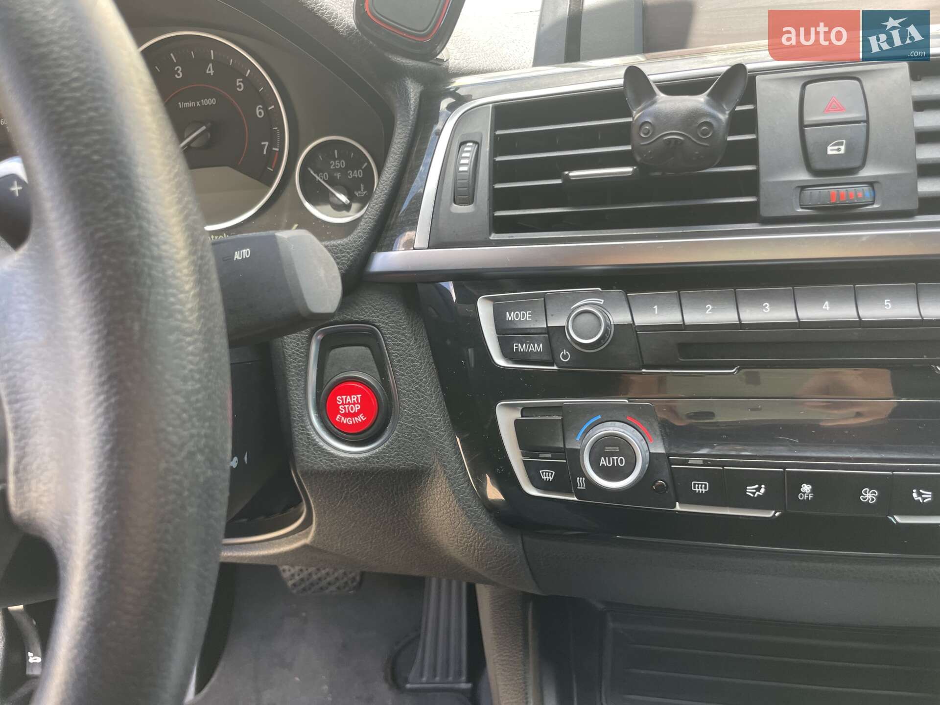 BMW 3 Series 2018 VIN WBA8E1C5XJA756428 фото оголошення 26 з 78