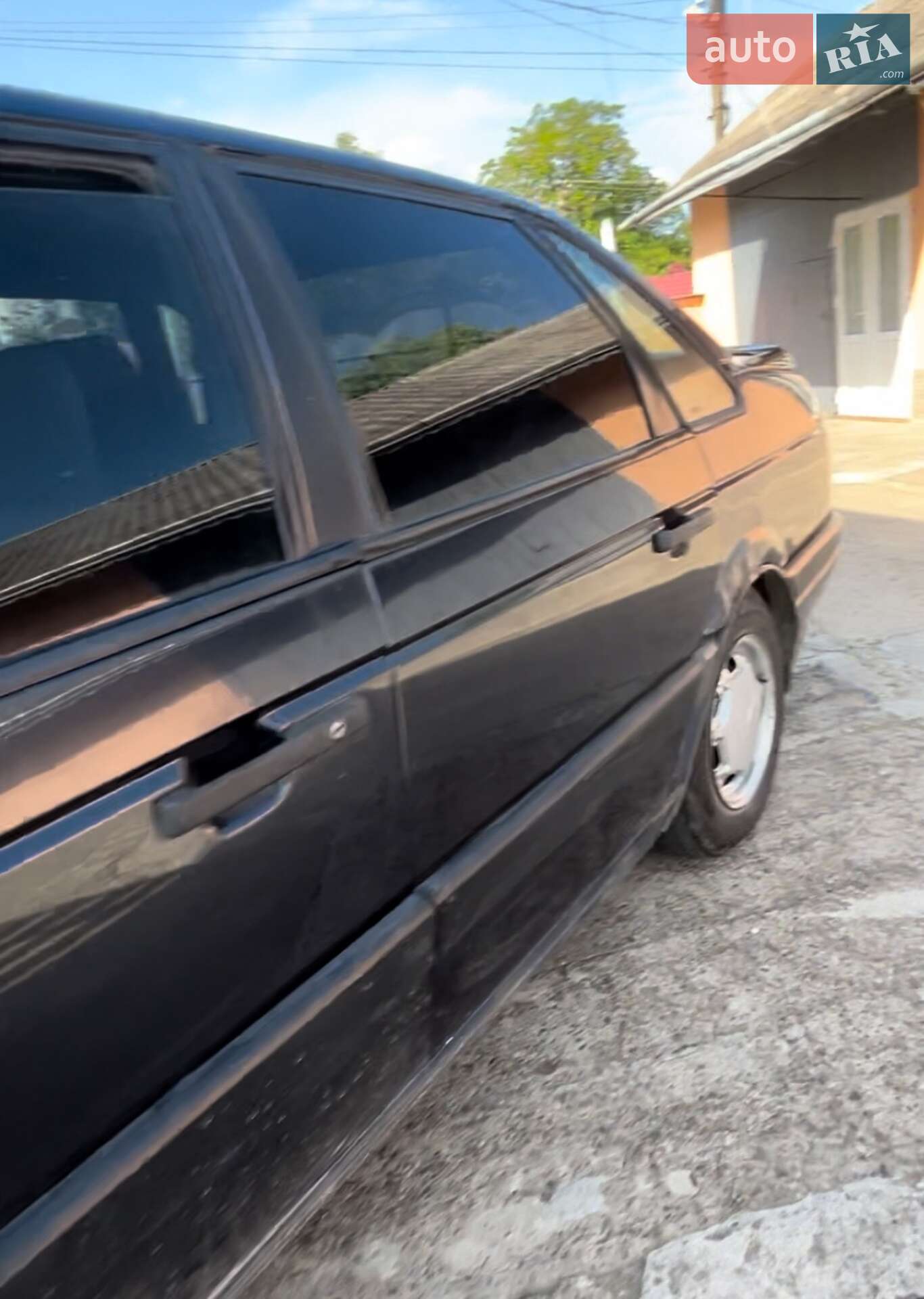 Volkswagen Passat 1991 VIN WVWZZZ31ZME077974 фото оголошення 2 з 4