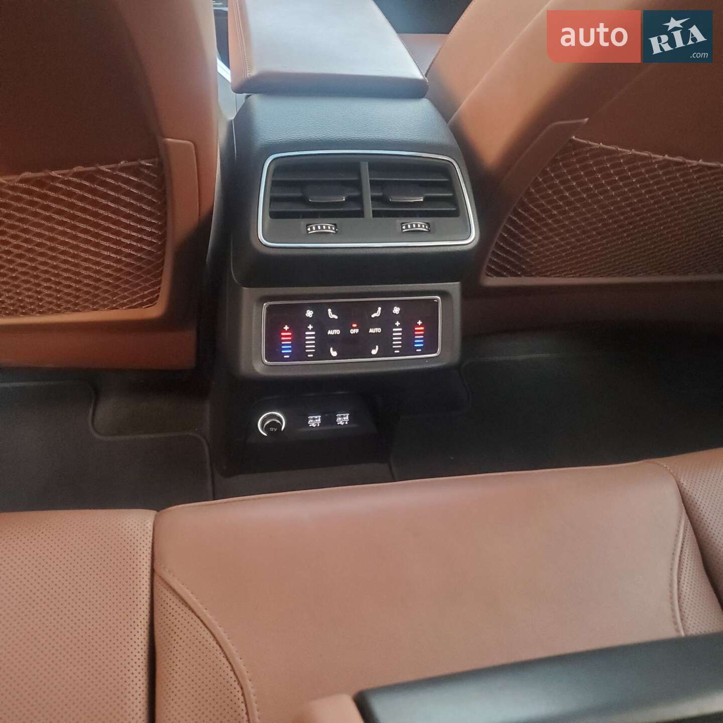 Audi e-tron 2019 VIN WA1VAAGE2KB025011 фото оголошення 58 з 150