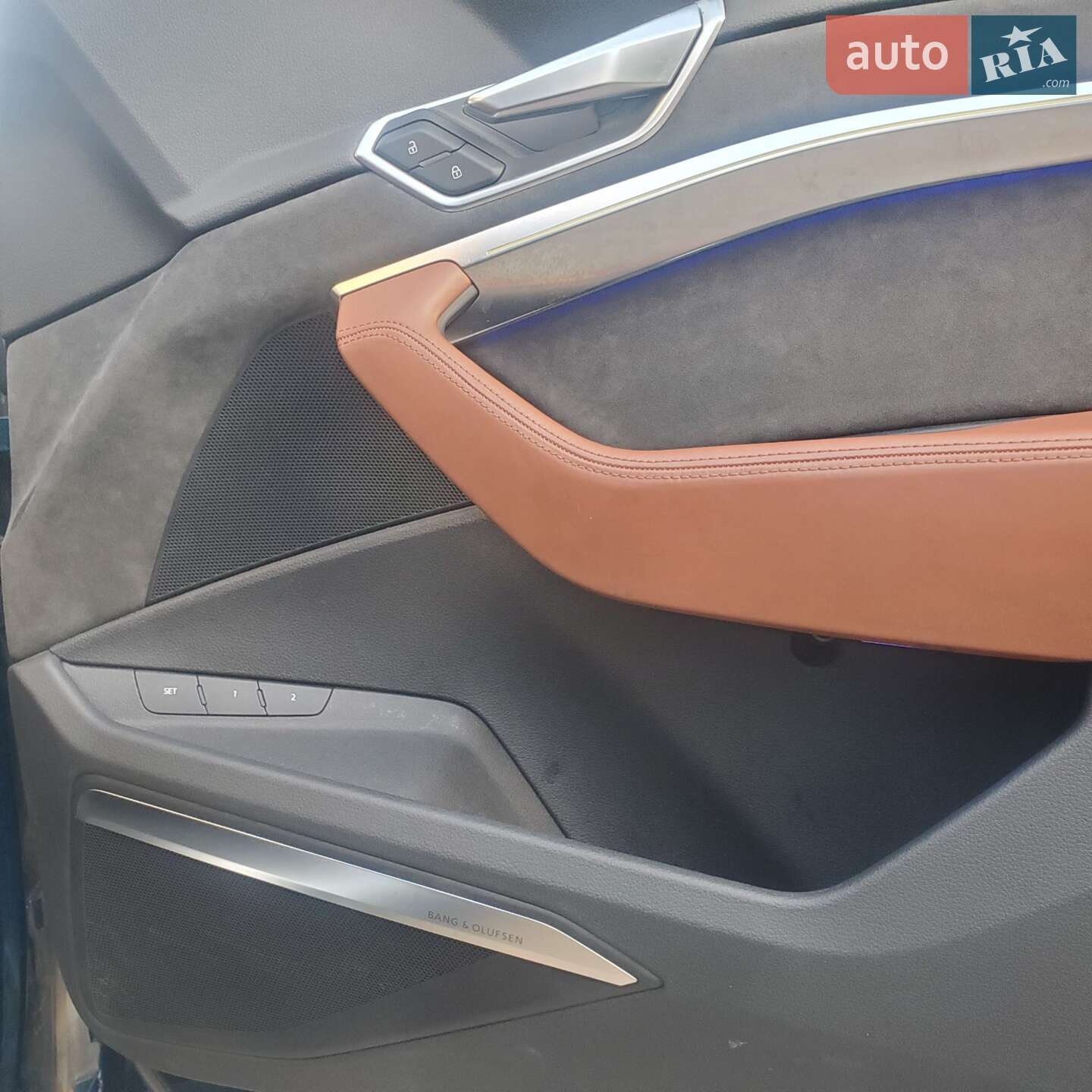 Audi e-tron 2019 VIN WA1VAAGE2KB025011 фото оголошення 68 з 150