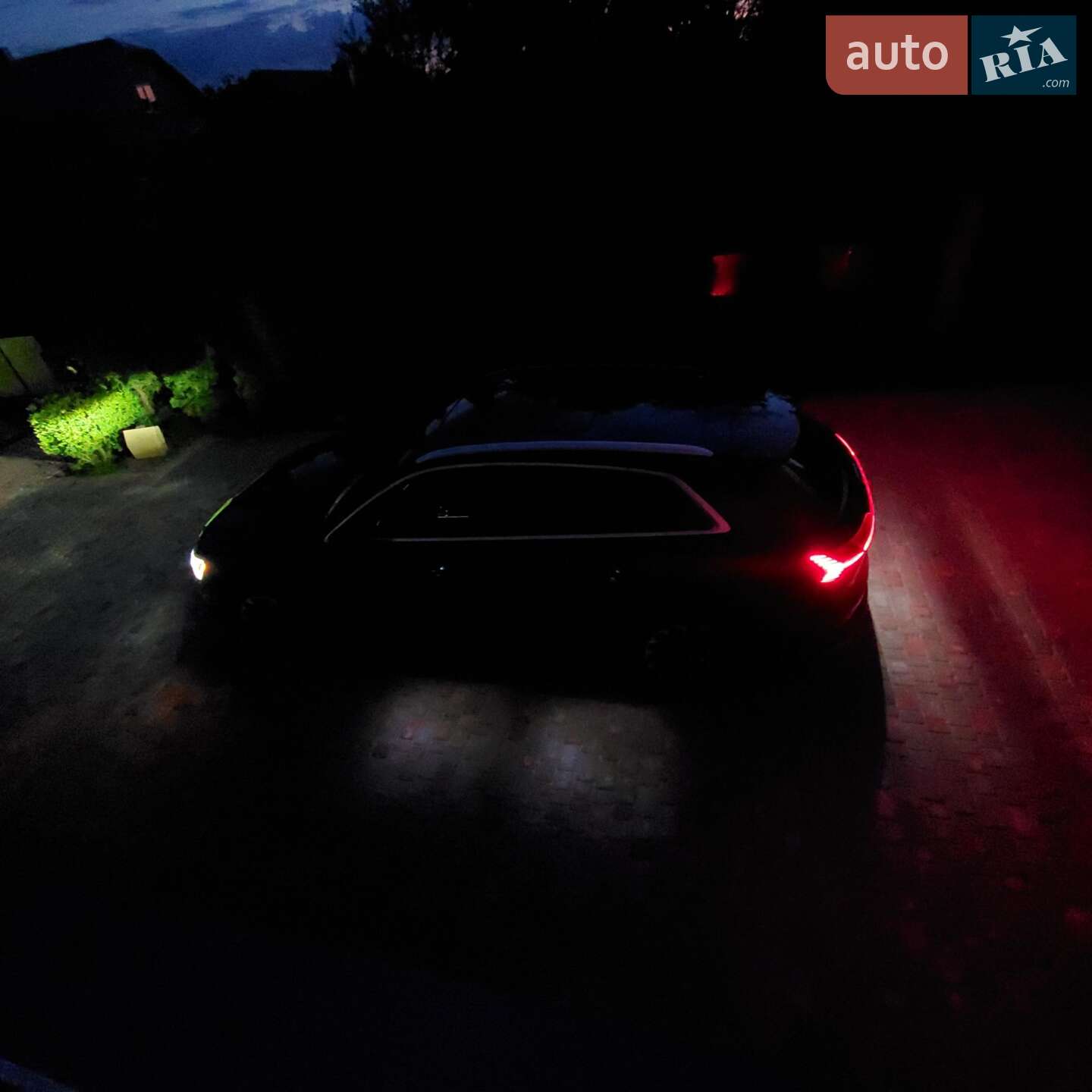 Audi e-tron 2019 VIN WA1VAAGE2KB025011 фото оголошення 121 з 150