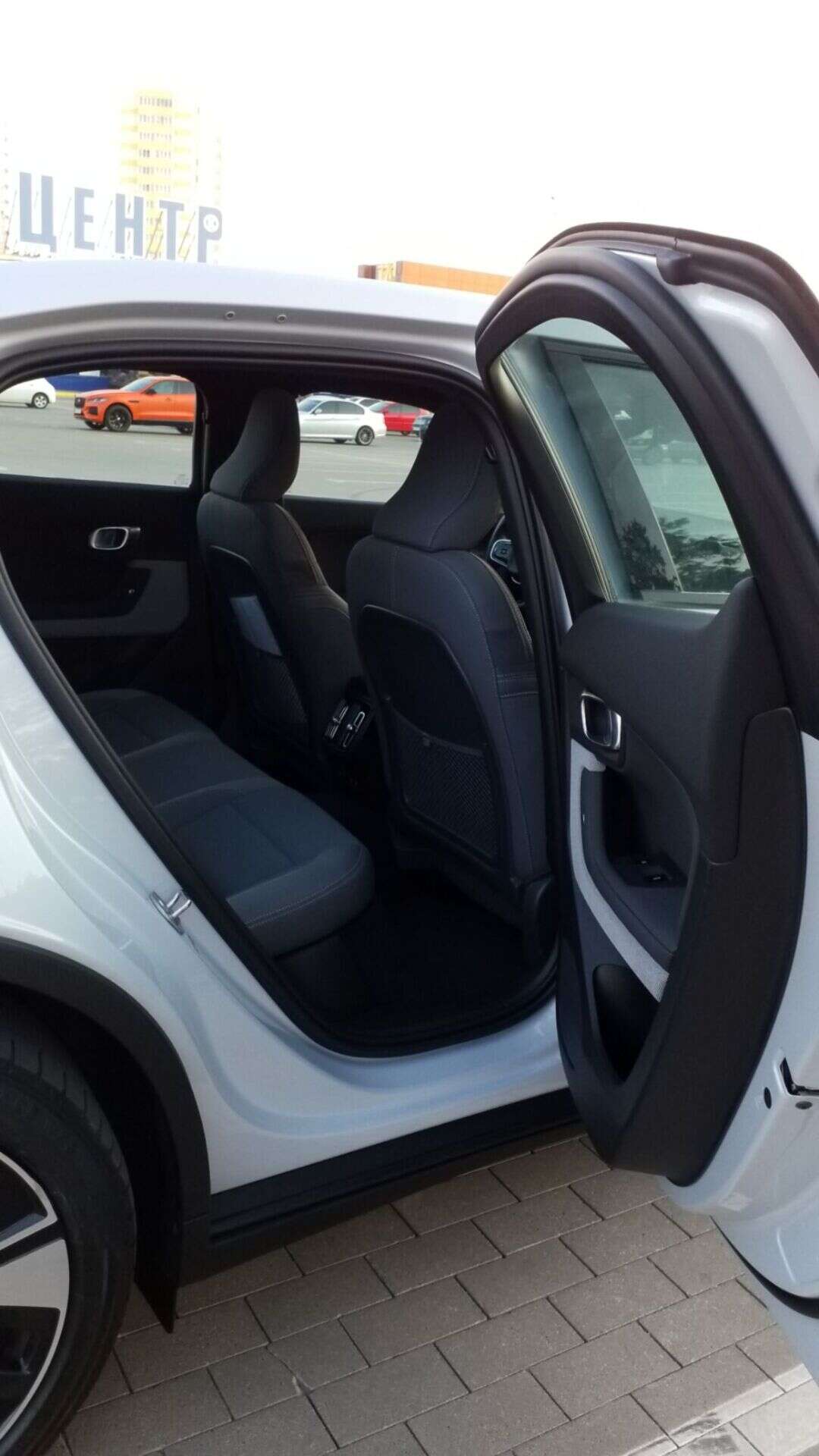 Polestar 2 2022 VIN YSMED3KA7PL122515 фото оголошення 34 з 60